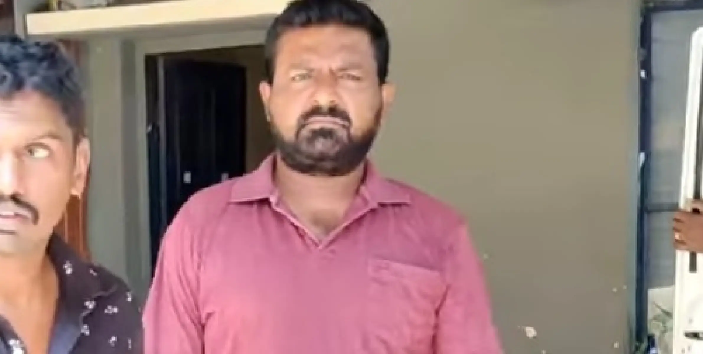 ഇലഞ്ഞി മുത്തോലപുരത്ത് ബൈക്കിലെത്തി വീട്ടമ്മയുടെ സ്വർണമാല പൊട്ടിച്ചു പ്രതികളെ പിടികൂടി