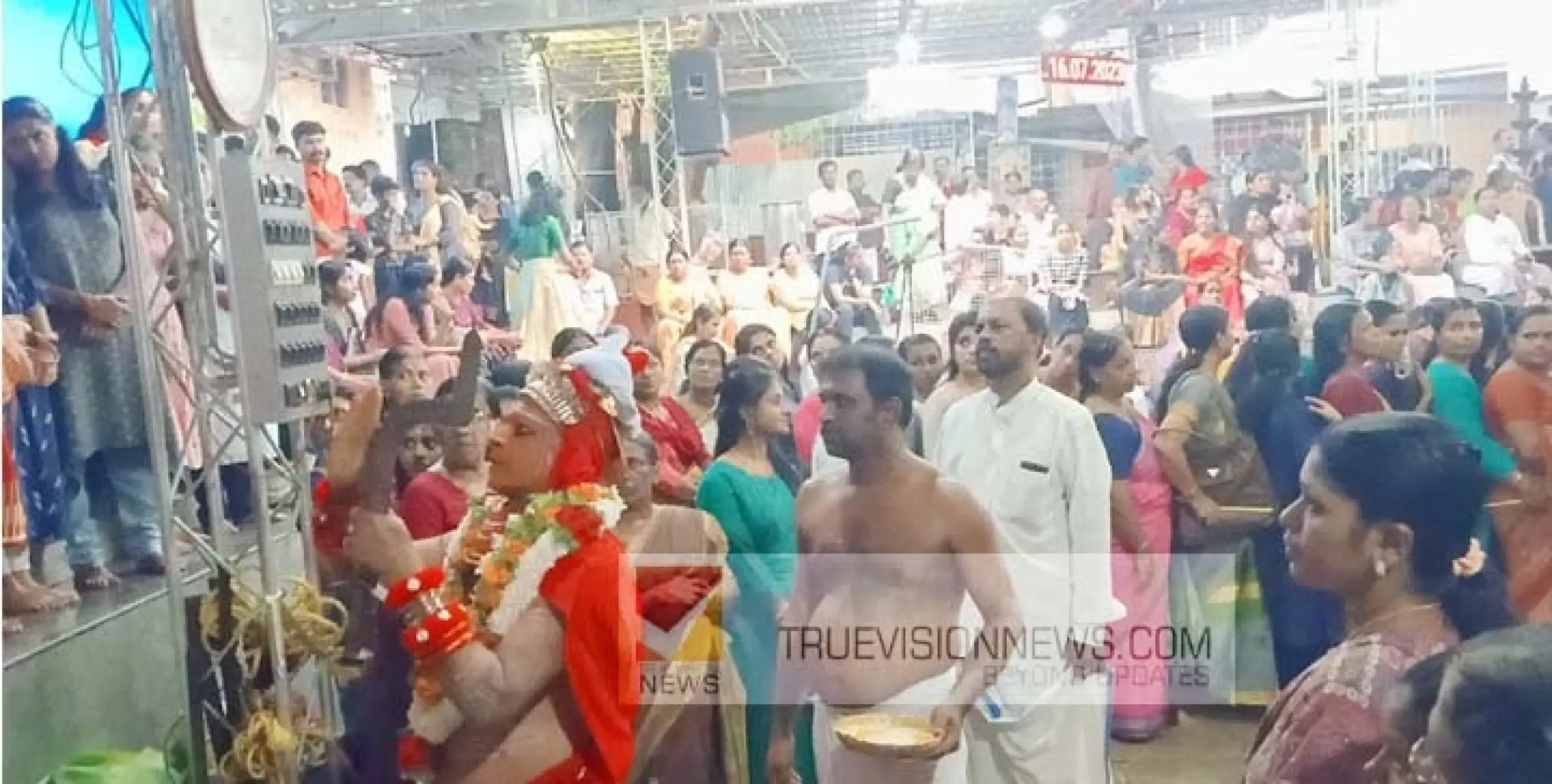 #thalassery|തലശേരി മേലൂട്ട് മുത്തപ്പൻ മടപ്പുരയിൽ കർക്കിടക സംക്രമത്തിന് ഭക്തജനത്തിരക്ക്