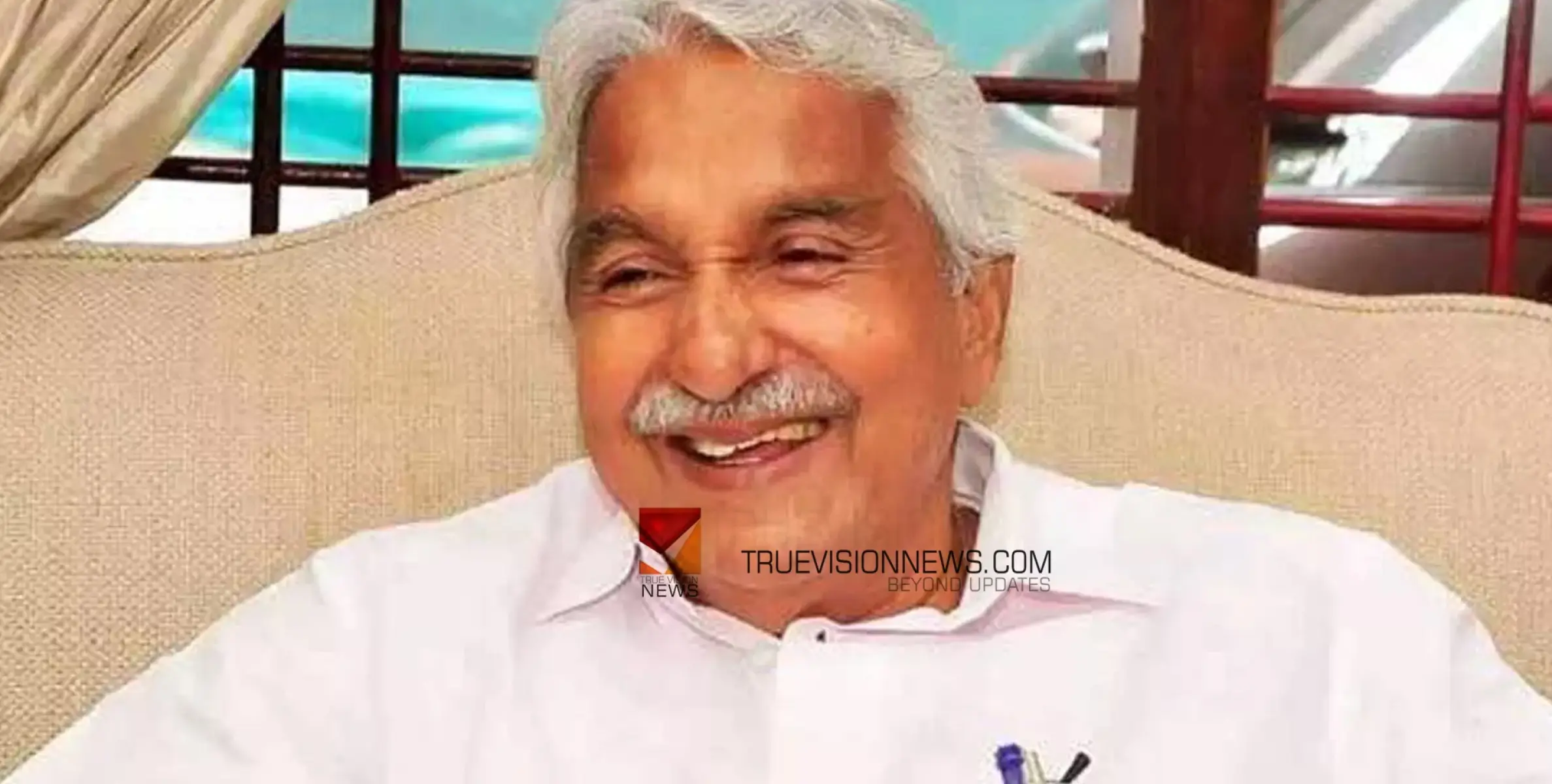 #OommenChandy | ഉമ്മൻ ചാണ്ടിയുടെ മൃതദേഹവുമായി എയർ ആംബുലൻസ് തിരുവനന്തപുരത്തേക്ക് 