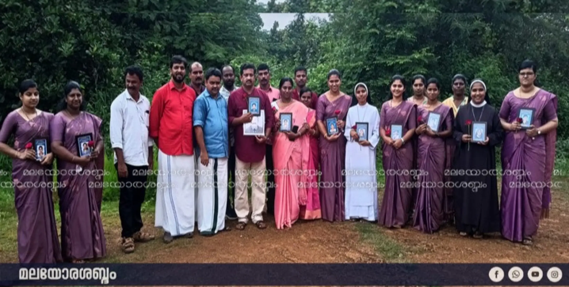 ഗുരുവന്ദന നിറവിൽ നെല്ലിക്കാംപൊയിൽ സെന്റ് സെബാസ്‌റ്റ്യൻസ് എൽ.പി. സ്കൂൾ.