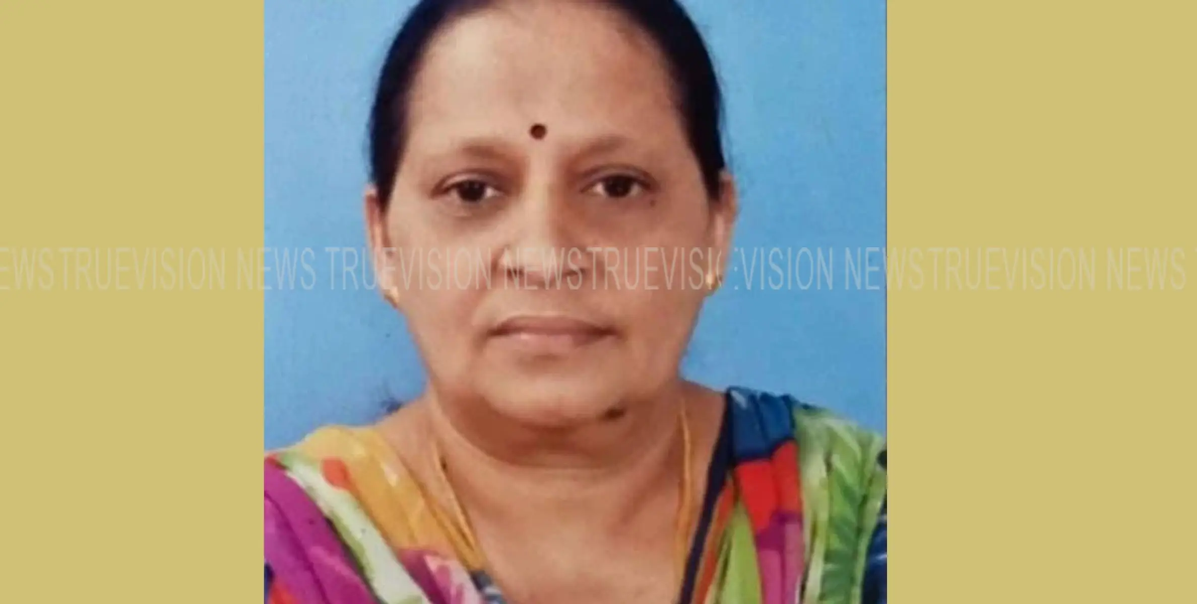മാനംകുളങ്ങര ശ്രീകൃഷ്ണയില്‍  മീര അന്തരിച്ചു