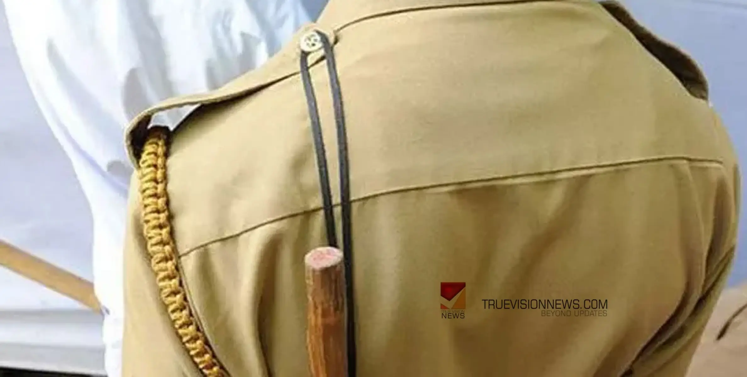 #policedeath | പൊ​ലീ​സ് ഉദ്യോഗസ്ഥനെ കി​ട​പ്പു​മു​റി​യി​ൽ തൂ​ങ്ങി​മ​രി​ച്ച സം​ഭ​വം; ദു​രൂ​ഹ​ത​യു​ണ്ടെ​ന്നാരോപിച്ച് ബ​ന്ധു​ക്ക​ൾ രംഗത്ത് 