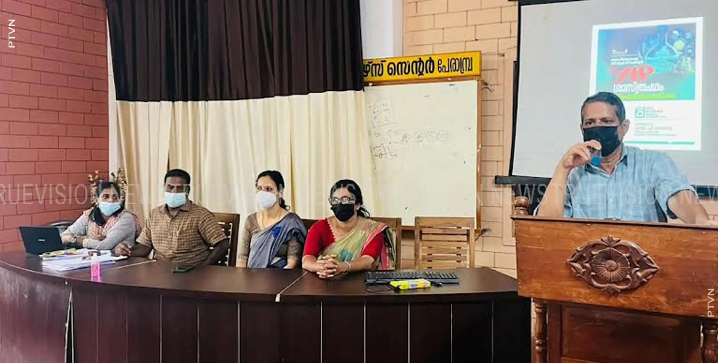 നൂതന ആശയങ്ങളുമായി വിദ്യാര്‍ഥികള്‍: ഏകദിന റിഫ്രഷര്‍ ശില്പശാലയ്ക്ക് തുടക്കം 