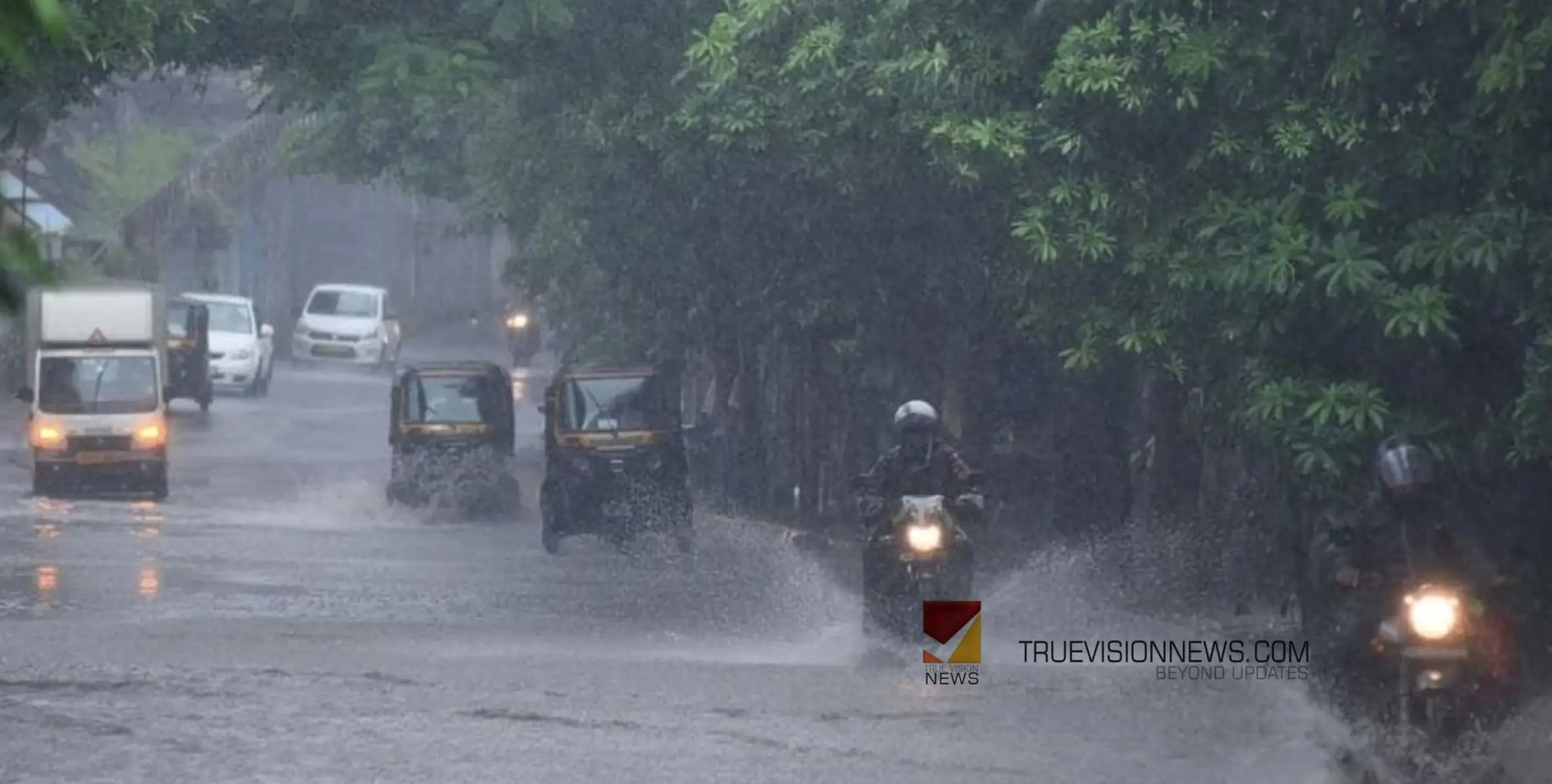 #RAINALERT | സംസ്ഥാനത്ത് അടുത്ത അഞ്ചു ദിവസം മഴയും ഇടിമിന്നലും തുടരാൻ സാധ്യത
