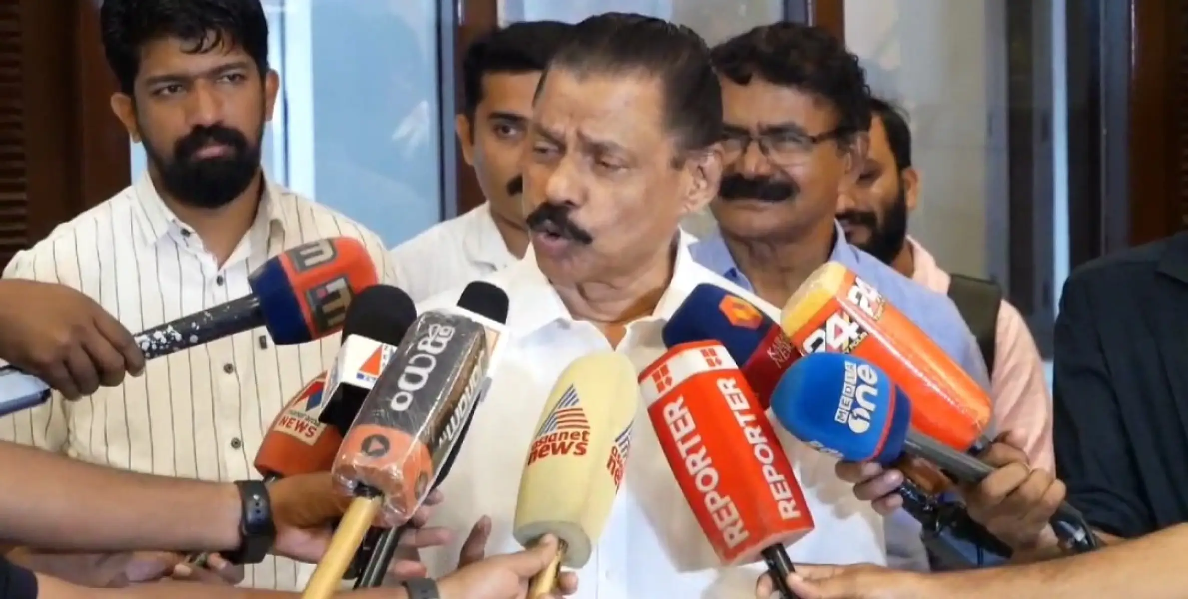 ഇത്തരം വ്യാജ പ്രചരണങ്ങൾ ഉത്തരേന്ത്യൻ സ്റ്റൈലാണ്: തെറ്റുചെയ്തവരെ സംരക്ഷിക്കില്ല- എം വി ഗോവിന്ദൻ