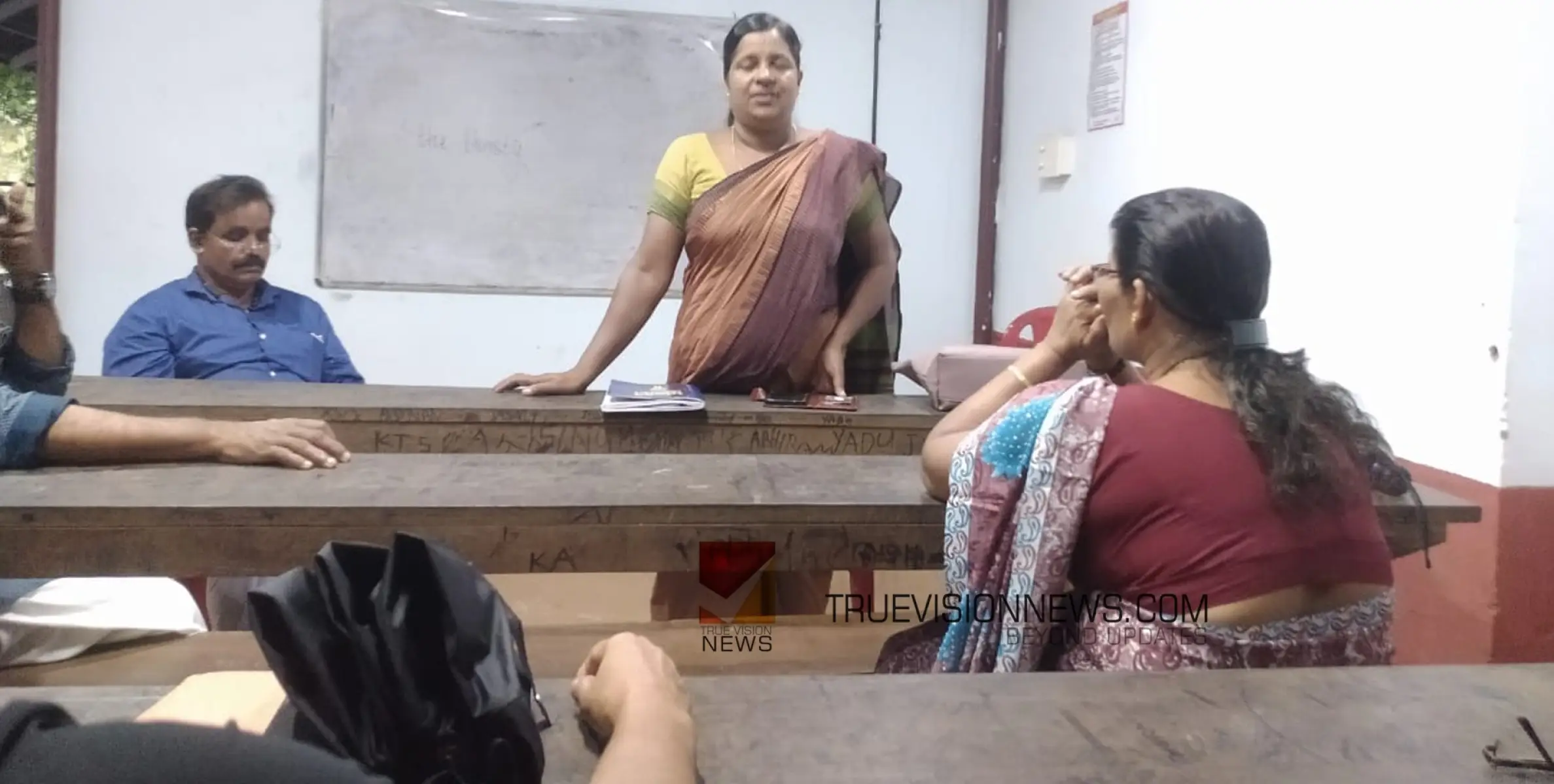 #Naripatta | മാലിന്യ മുക്ത നവ കേരളം; നരിപ്പറ്റ പഞ്ചായത്ത് പതിനഞ്ചാം വാർഡിൽ യോഗം വിളിച്ചുചേർത്തു 