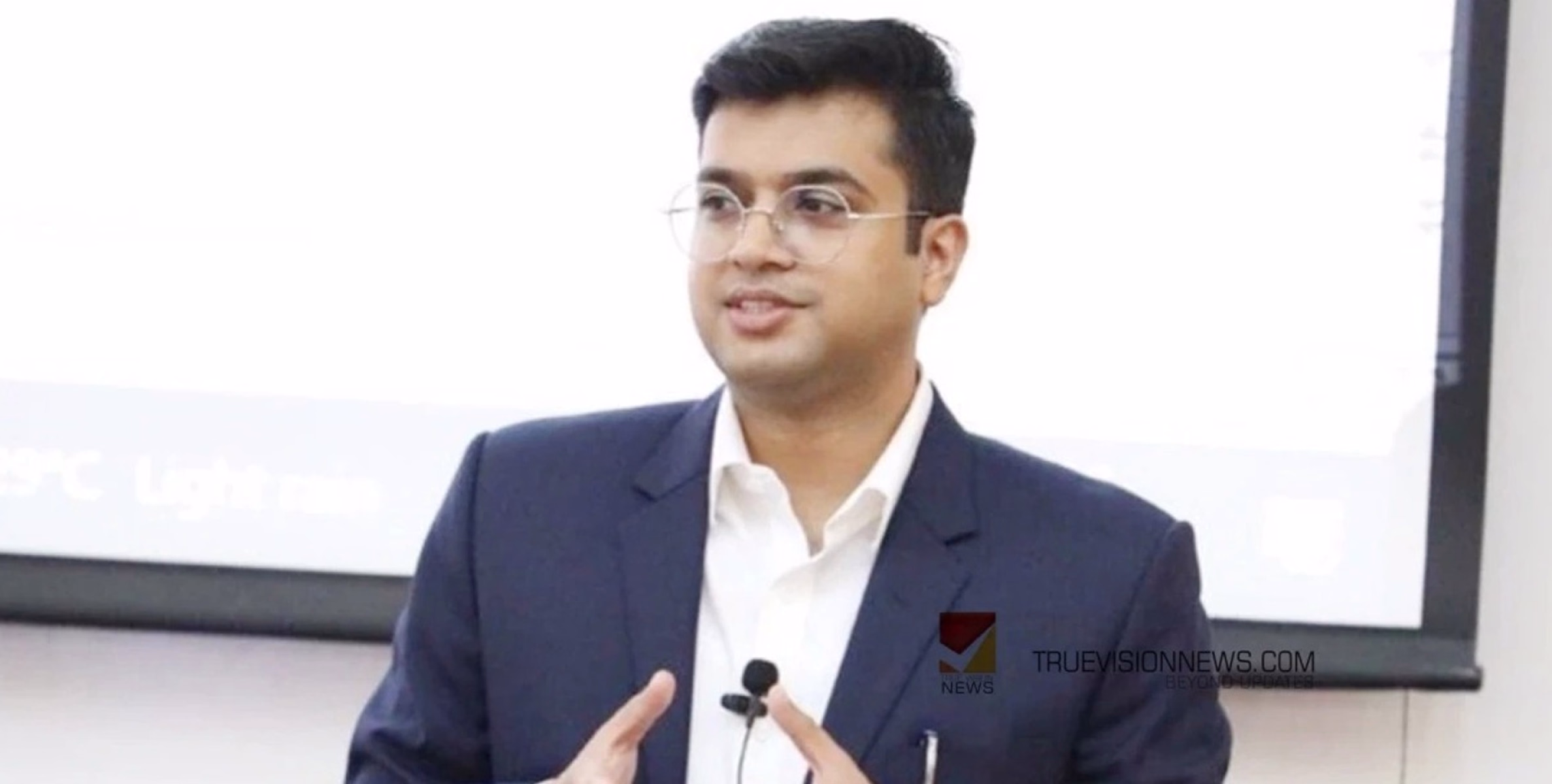 #KozhikodeCollector | സ്നേഹിൽ കുമാർ സിംഗ് ഐ എ എസ് പുതിയ കോഴിക്കോട് കലക്‌ടർ