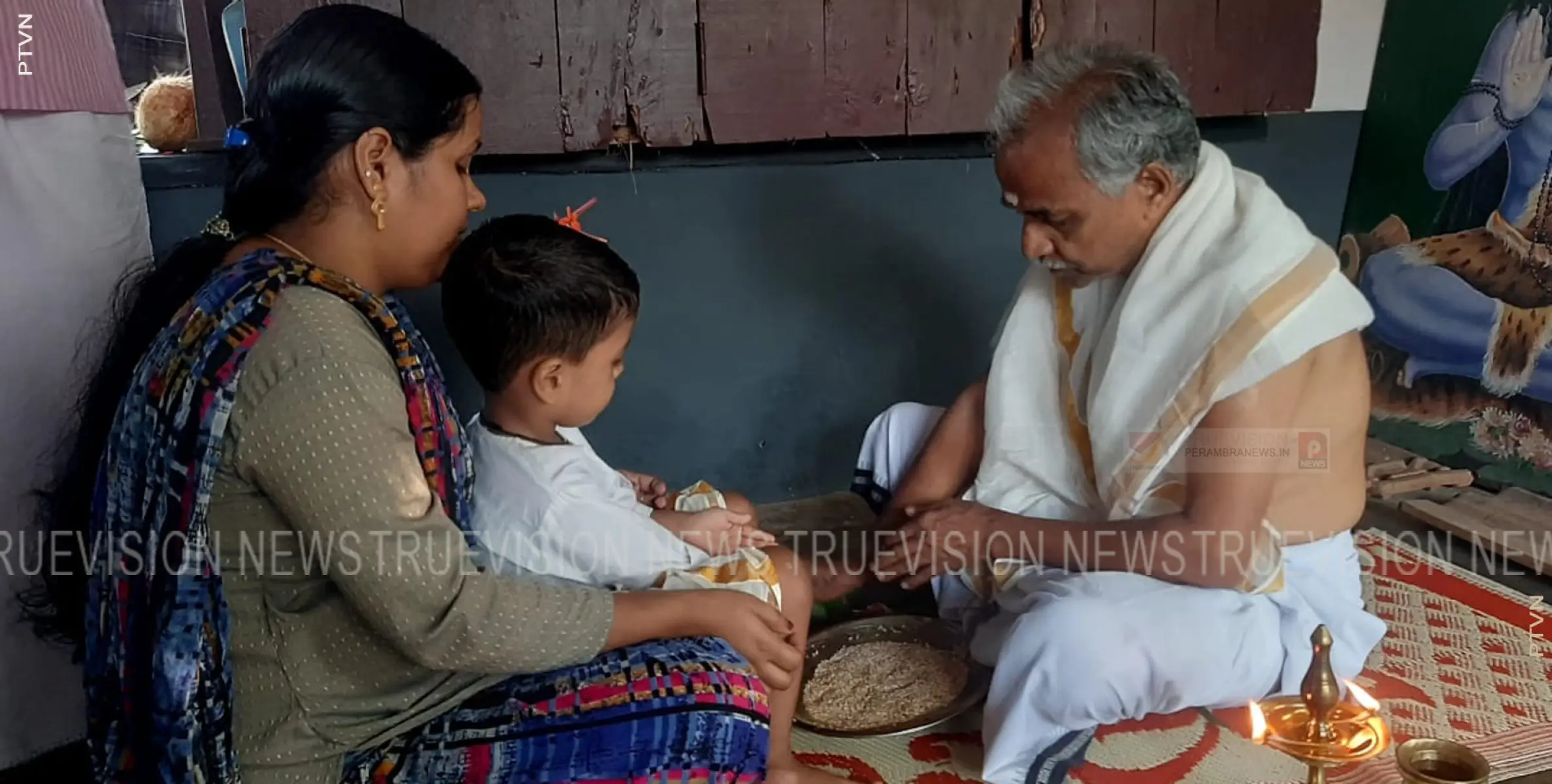 കന്നാട്ടി കൂവ്വപ്പള്ളി ശിവ ഭഗവതി ക്ഷേത്രത്തില്‍ നവരാത്രി ആഘോഷം വിപുലമായി ആചരിച്ചു