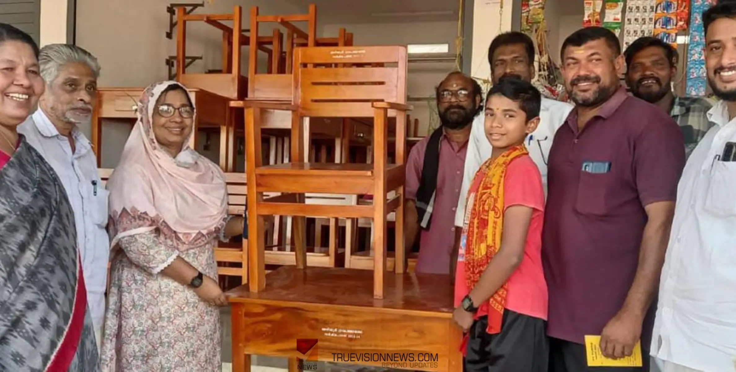 #distributed | മത്സ്യതൊഴിലാളികളുടെ മക്കൾക്ക് പഠനോപകരണം വിതരണം ചെയ്തു 