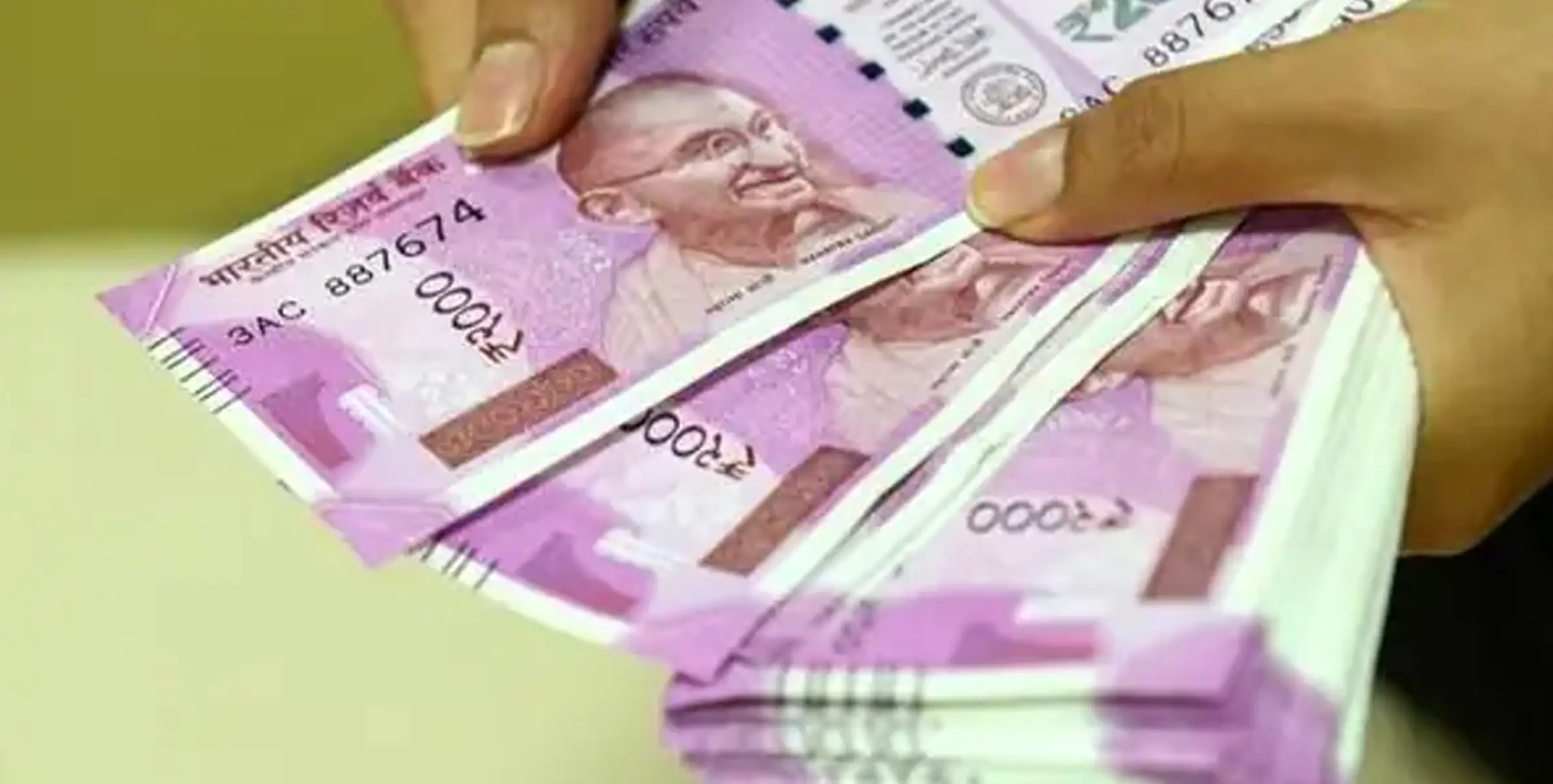 #2000Rs | 2000 രൂപ നോട്ടുകളിൽ 97.26 ശതമാനവും ബാങ്കിംഗ് സംവിധാനത്തിലേക്ക് തിരിച്ചെത്തി -റിസർവ് ബാങ്ക് ഓഫ് ഇന്ത്യ