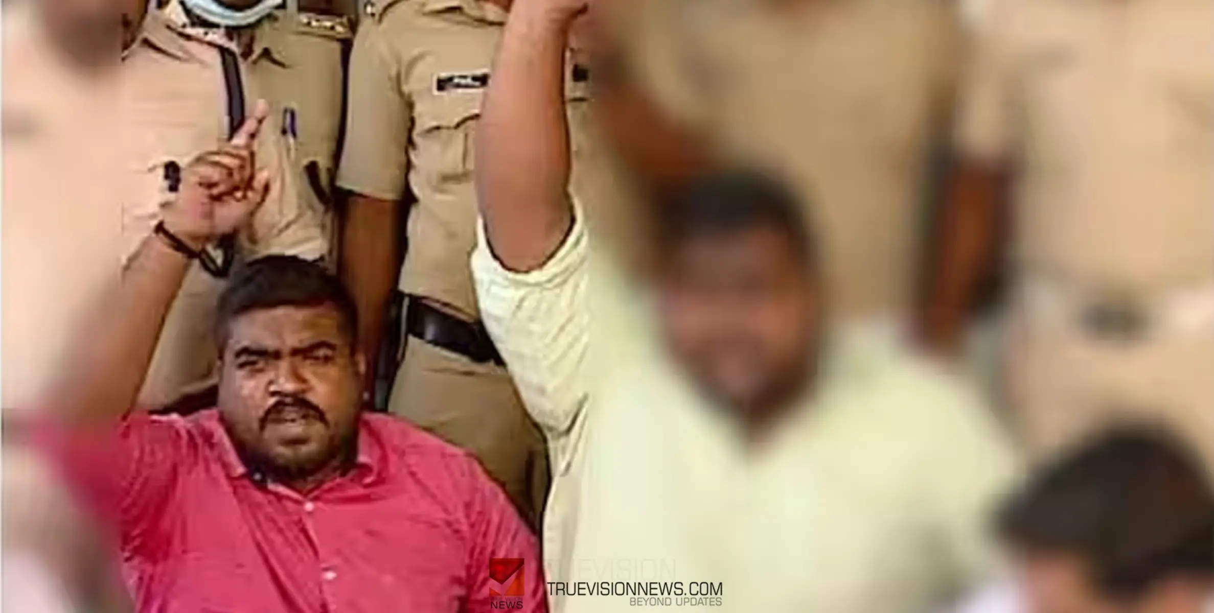#cheating | അരവിന്ദ് വെട്ടിക്കലിനെതിരെ ഒരു തട്ടിപ്പ് കേസ് കൂടി; ജനറൽ ആശുപത്രിയിൽ ജോലി വാഗ്ദാനം ചെയ്ത് പണം തട്ടി