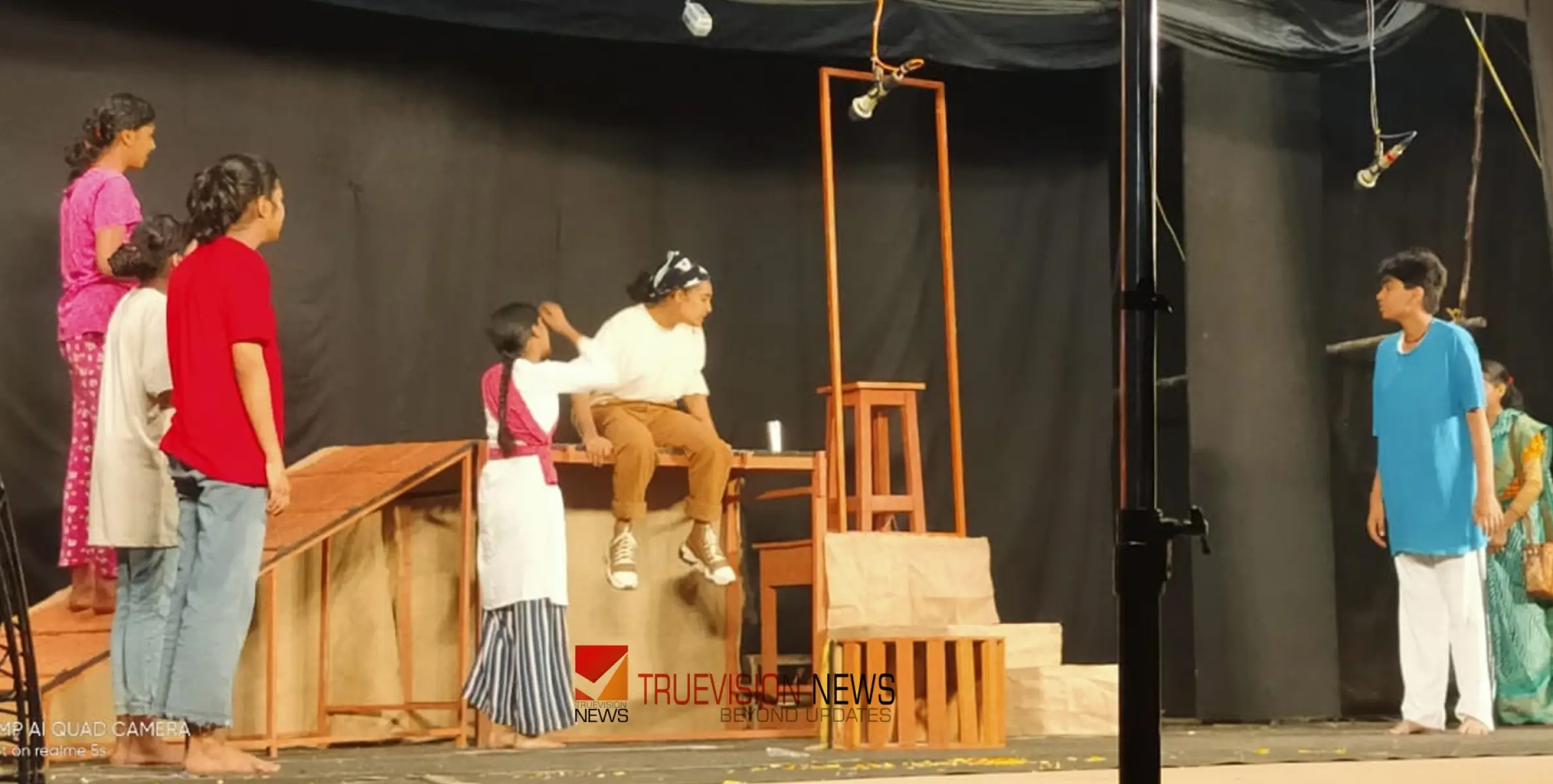 #KeralaSchoolKalolsavam2024  |  പ്രേക്ഷക കൈയ്യടി നേടി ഭഗവന്തി നാടകം 