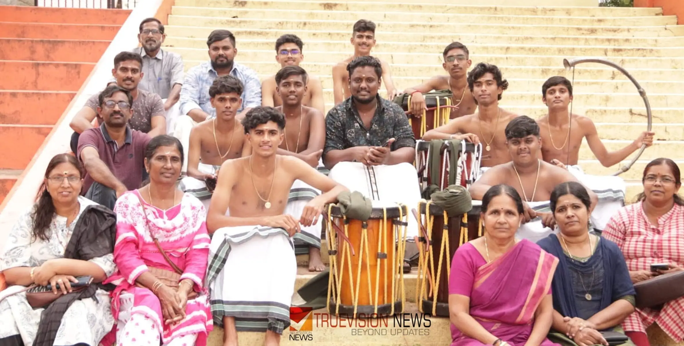 #keralaschoolkalolsavam2024 |  ചെണ്ട മേളത്തിലും ചെണ്ട തായമ്പകത്തിലും കുത്തക തിരിച്ച് പിടിച്ച് പല്ലശനയുടെ ചുണക്കുട്ടികൾ 