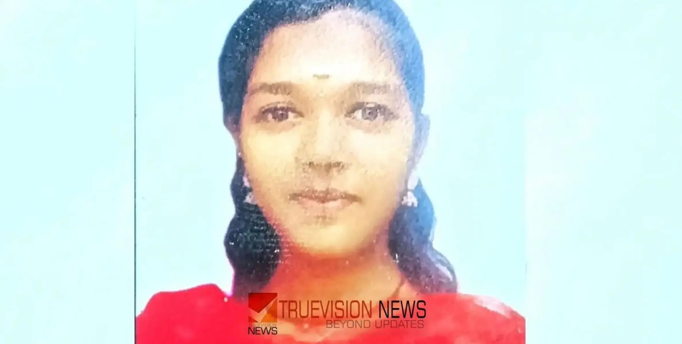 #Death| പ്ലസ്ടു വിദ്യാര്‍ത്ഥിനി ജീവനൊടുക്കിയ സംഭവം; മൊബൈലിൽ കളിച്ചത് അച്ഛൻ വിലക്കിയത് മൂലമെന്ന് പൊലീസ് 