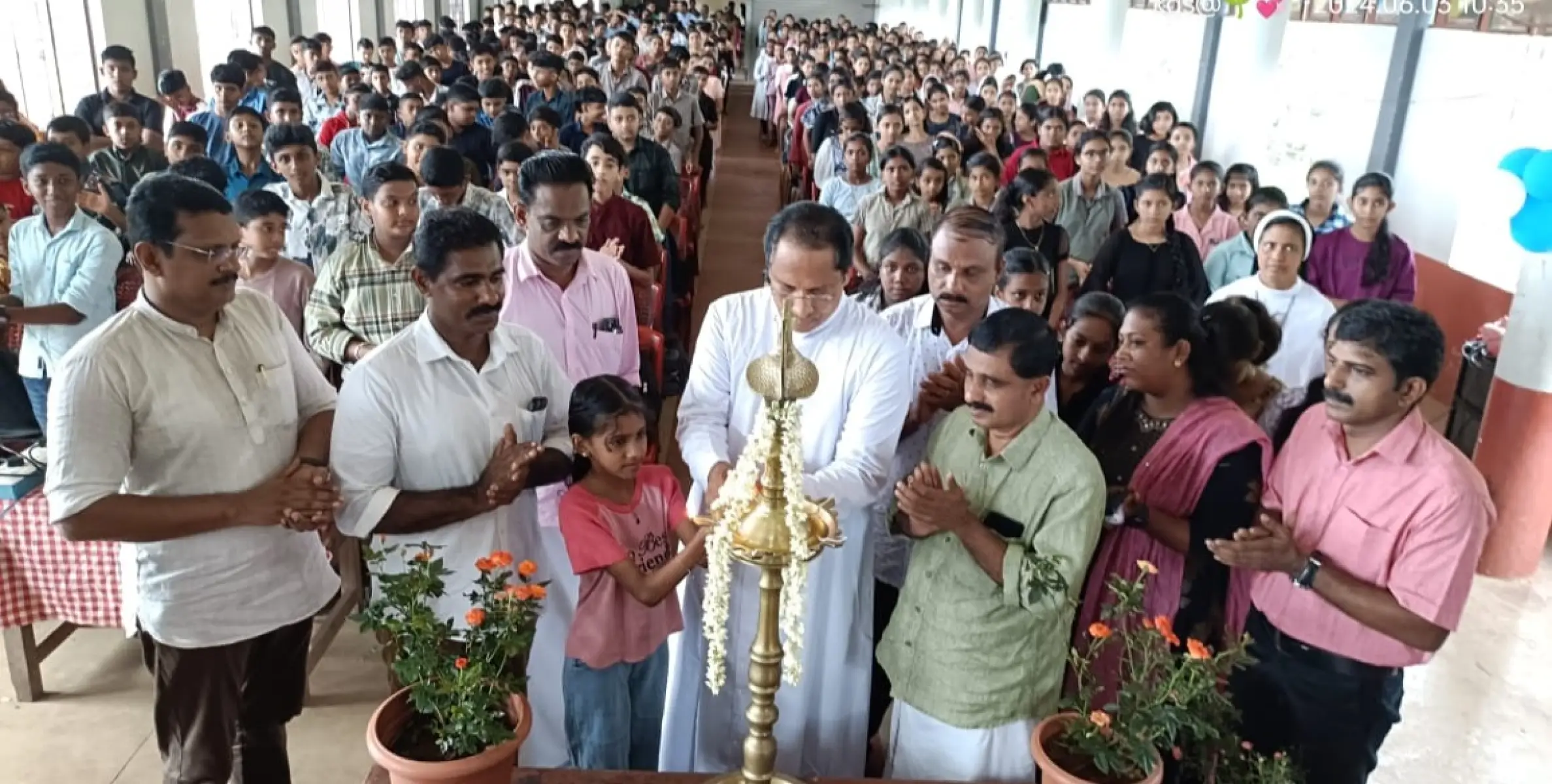 പേരാവൂർ സെന്റ് ജോസഫ് ഹൈസ്കൂളിൽ പ്രവേശനോത്സവം സംഘടിപ്പിച്ചു 