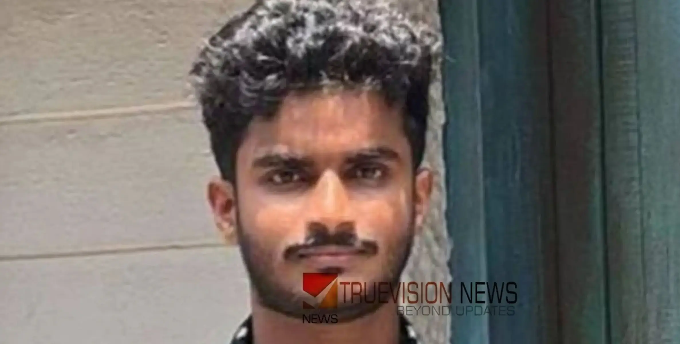 #Accident | ബസിനടിയിൽപ്പെട്ട് ബാക്ക് യാത്രക്കാരൻ മരിച്ചു