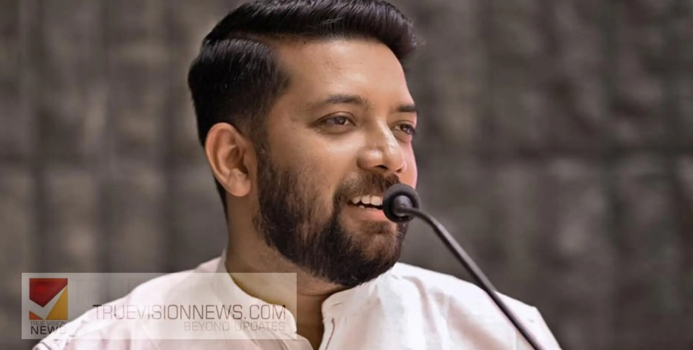 നാദാപുരം മണ്ഡലത്തിലെ പര്യടനം മാറ്റിവെച്ച് ഷാഫി പറമ്പിൽ