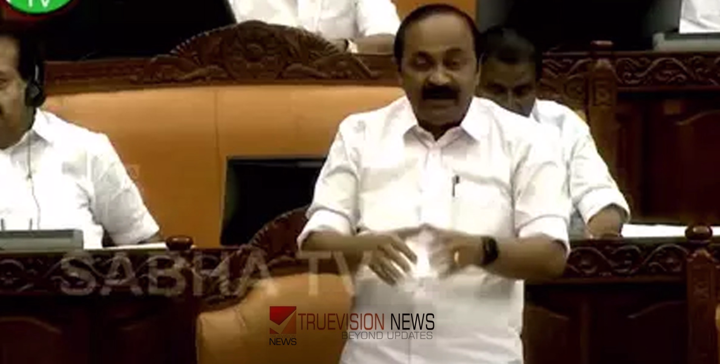 #VDSatheesan | കുടിൽ വ്യവസായം പോലെ പാർട്ടി ഗ്രാമങ്ങളിൽ ബോംബ് ഉണ്ടാക്കുന്നു; വി.ഡി സതീശൻ നിയമസഭയില്‍ 