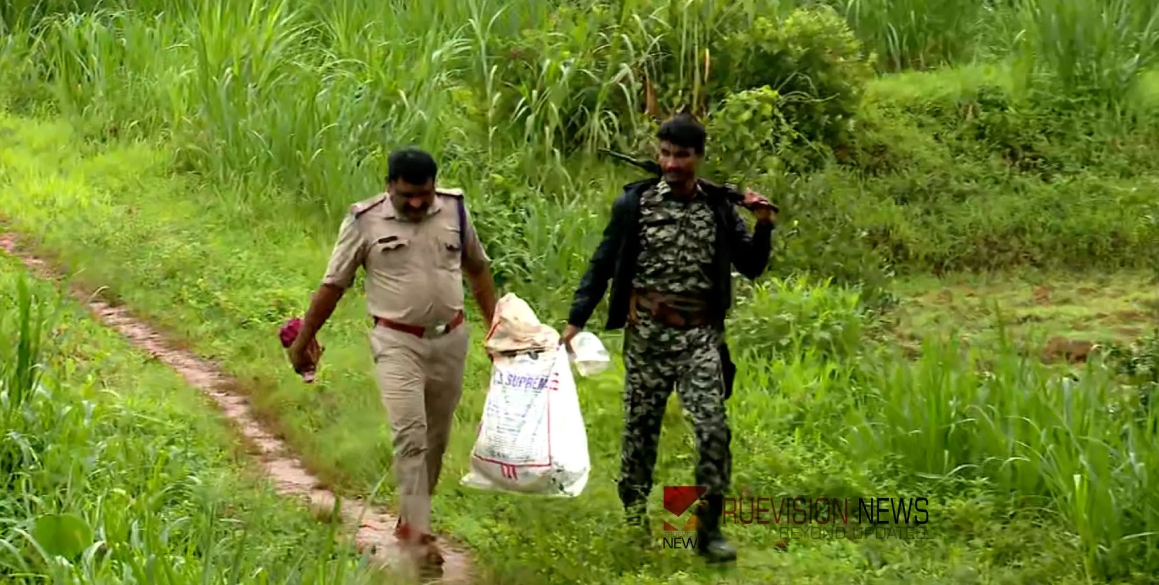 #maoist | മക്കിമലയിൽ മാവോയിസ്റ്റുകൾക്കായി തിരച്ചിൽ; ബോംബുകൾ എവിടെ നിന്ന് ലഭിച്ചെന്നതിൽ അന്വേഷണം, കനത്ത ജാഗ്രത