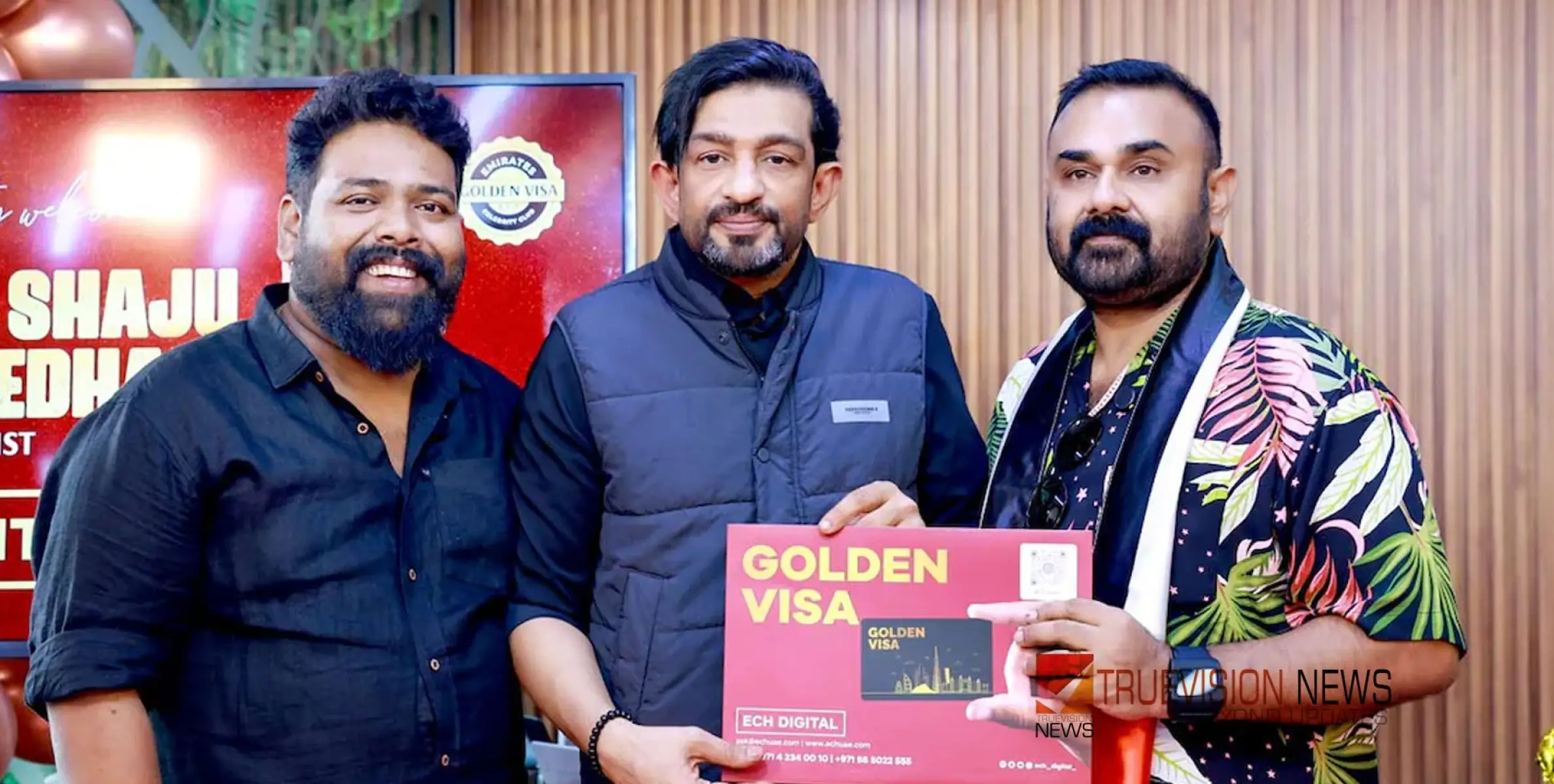 #goldenvisa | നടൻ ഷാജു ശ്രീധറിന് യുഎഇ ഗോൾഡൻ വീസ