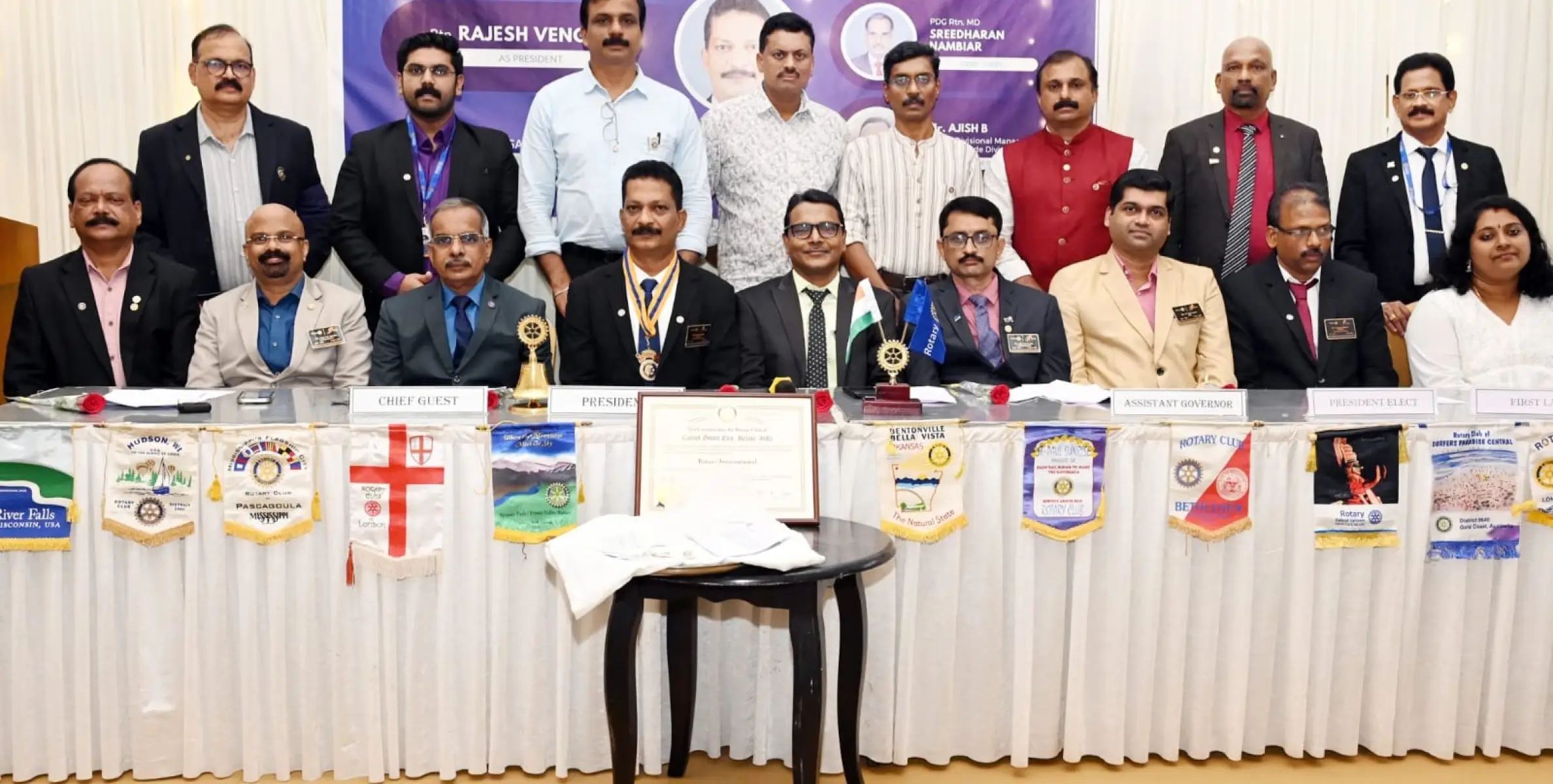 റോട്ടറി കാലിക്കറ്റ് സ്മാര്‍ട്ട് സിറ്റി മൂന്നു   നിര്‍ധനര്‍ക്ക് വീട് നിര്‍മിച്ചു നല്‍കും