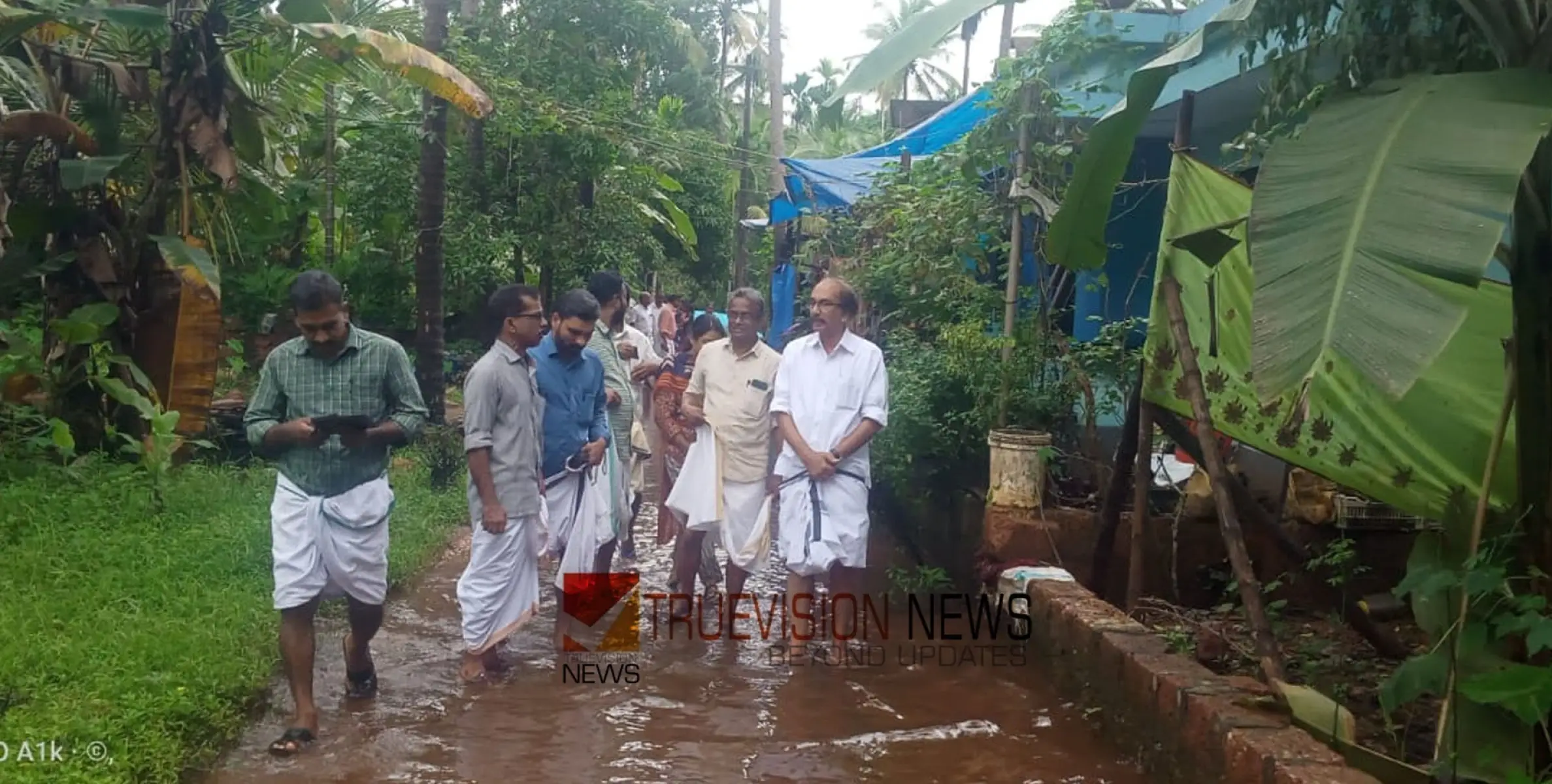 #KPKunhammedKutty | മഴ ദുരിതം കാണാൻ; വെള്ളപൊക്ക പ്രശ്നം പരിഹാരത്തിന് അടിയന്തര യോഗം ചേരും -കെ.പി കുഞ്ഞമ്മദ് കുട്ടി എംഎൽഎ