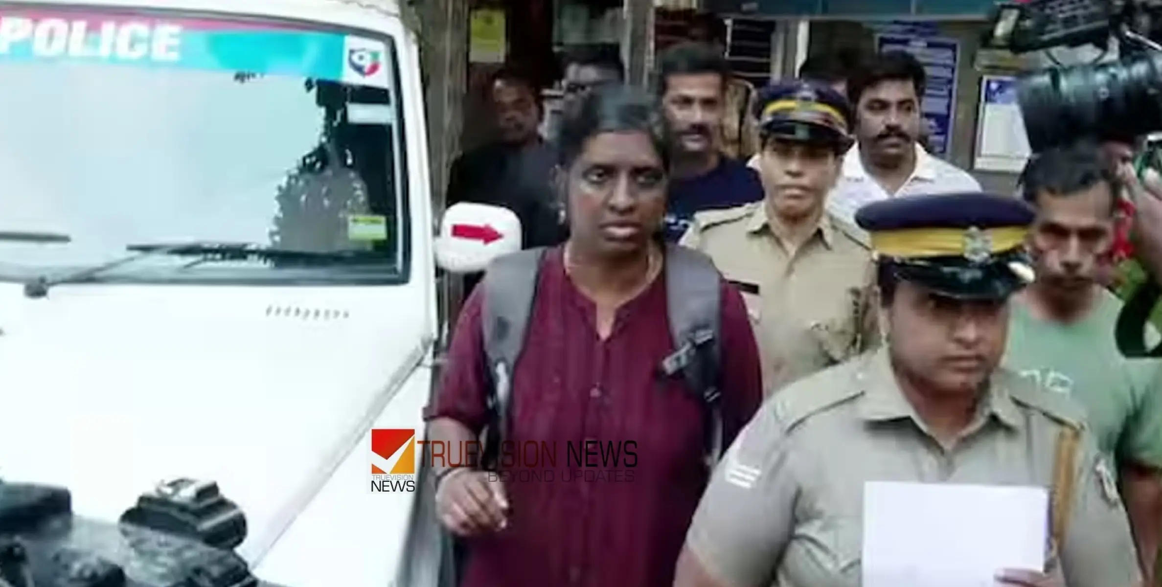 #fraudcase | ധന്യ പണം മാറ്റിയത് എട്ട്  അക്കൗണ്ടുകളിലേക്ക്; കുഴൽപണ സംഘം വഴിയും പണം കൈമാറി, തട്ടിപ്പിന്‍റെ കൂടുതൽ വിവരങ്ങൾ പുറത്ത്