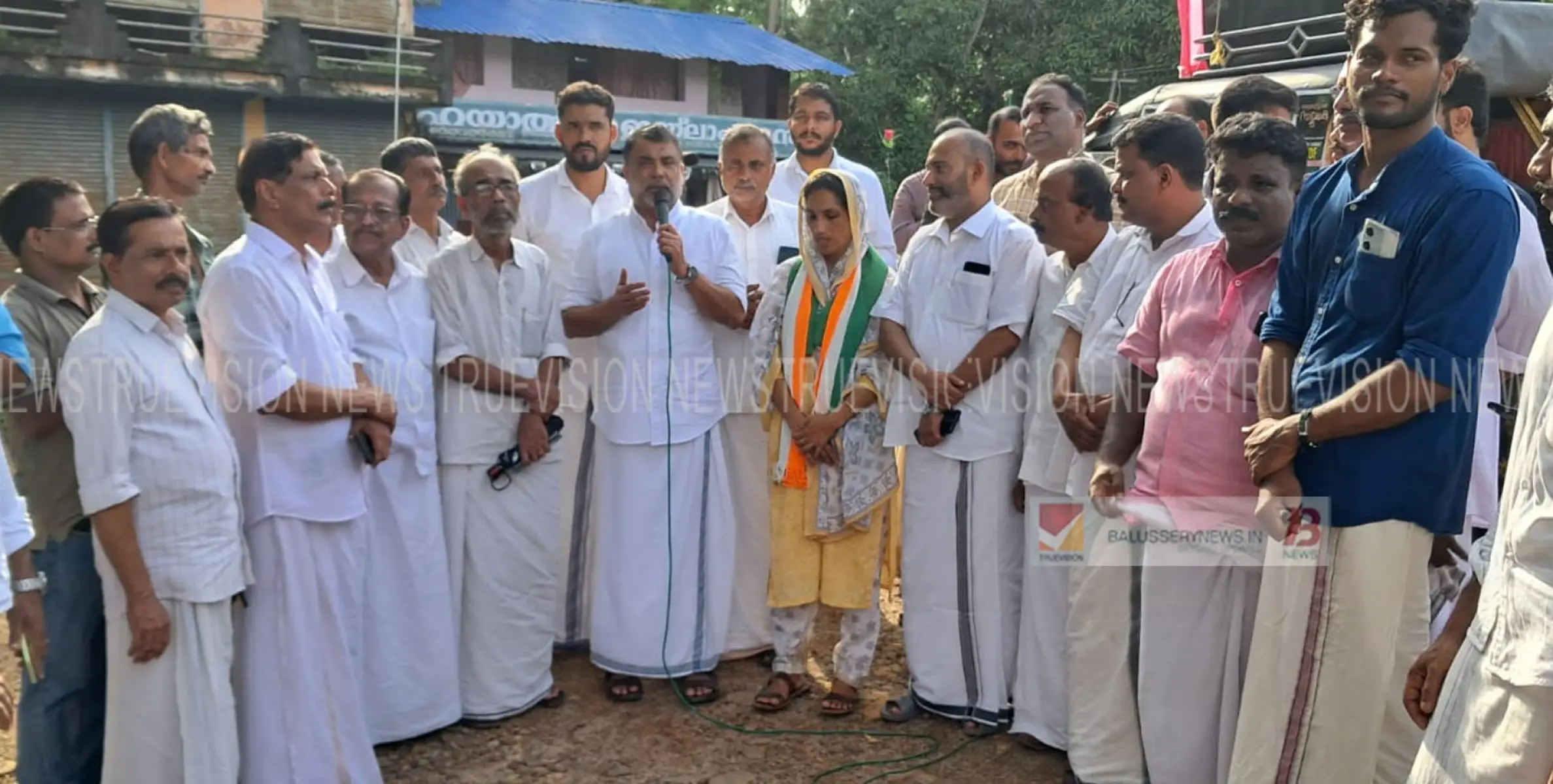 ഉപതെരഞ്ഞെടുപ്പ് ഉള്ളേരിയിൽ യുഡിഎഫ് പ്രചാരണത്തിന് ഉജ്ജ്വല സമാപനം