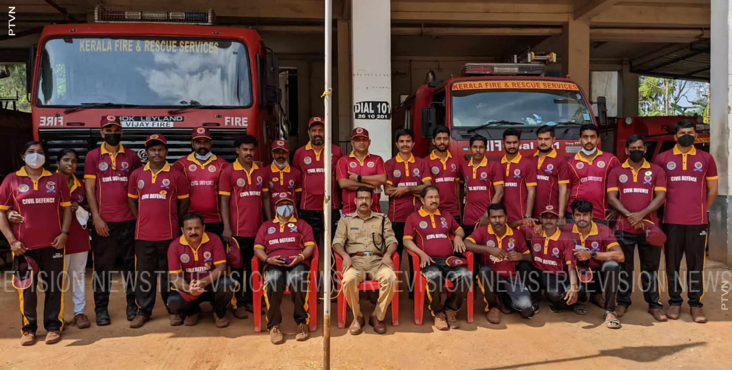 പ്രകൃതി സംഹാര താണ്ഡവമാടിയ വയനാട്ടിലെ ദുരന്ത ഭൂമിയില്‍ രക്ഷാകരങ്ങളുമായി പേരാമ്പ്രയിലെ സോഷ്യല്‍ ഡിഫന്‍സ് അംഗങ്ങളും