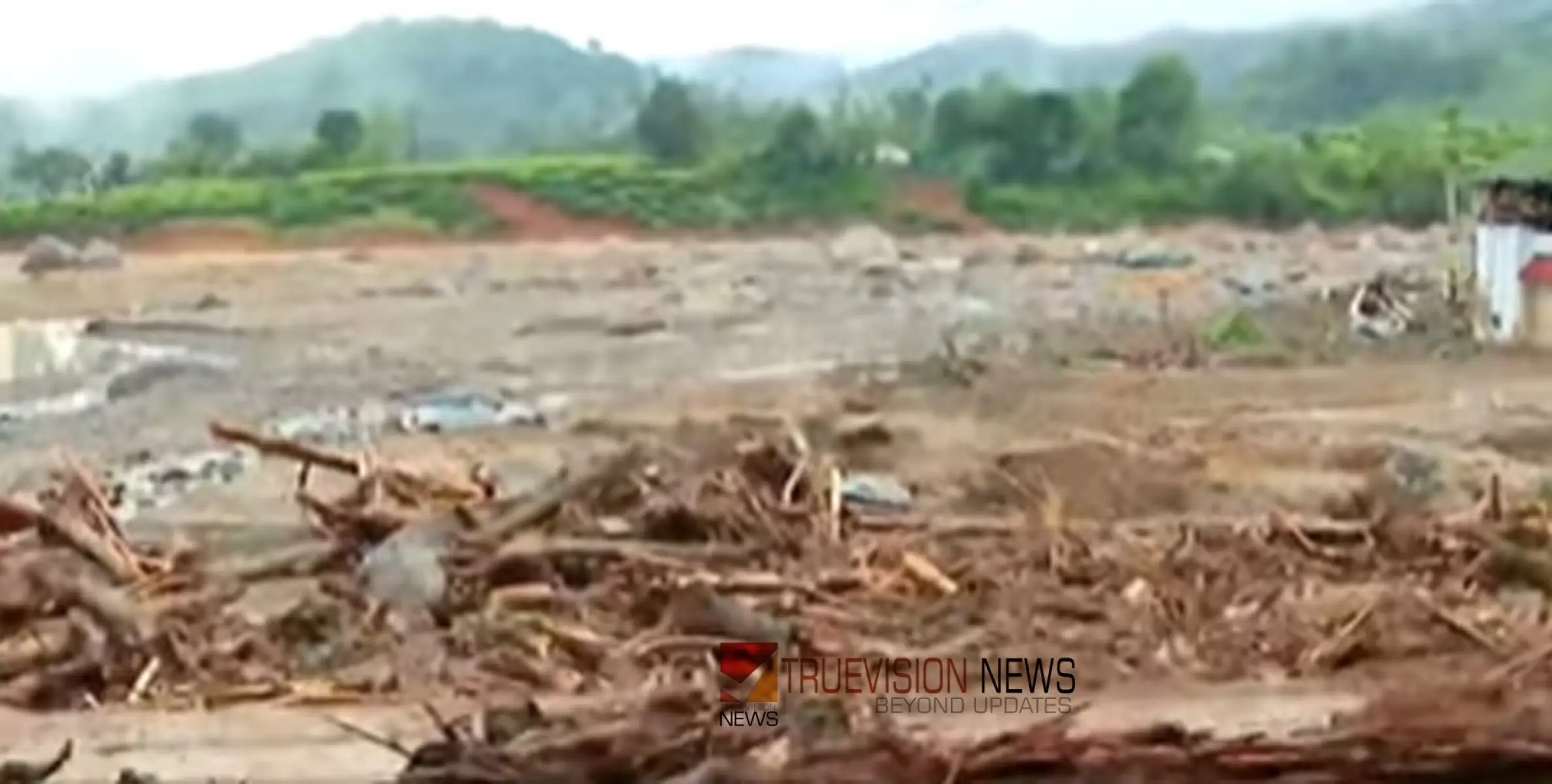 #Wayanadmudflow | '30 ഓളം വീടുള്ള ഏരിയയാണ് ഈ കാണുന്നത്, ഇന്നവിടെ ഒന്നുമില്ല'; ഉരുള്‍പൊട്ടല്‍ ചൂരല്‍മലയില്‍ അവശേഷിപ്പിച്ചത് 