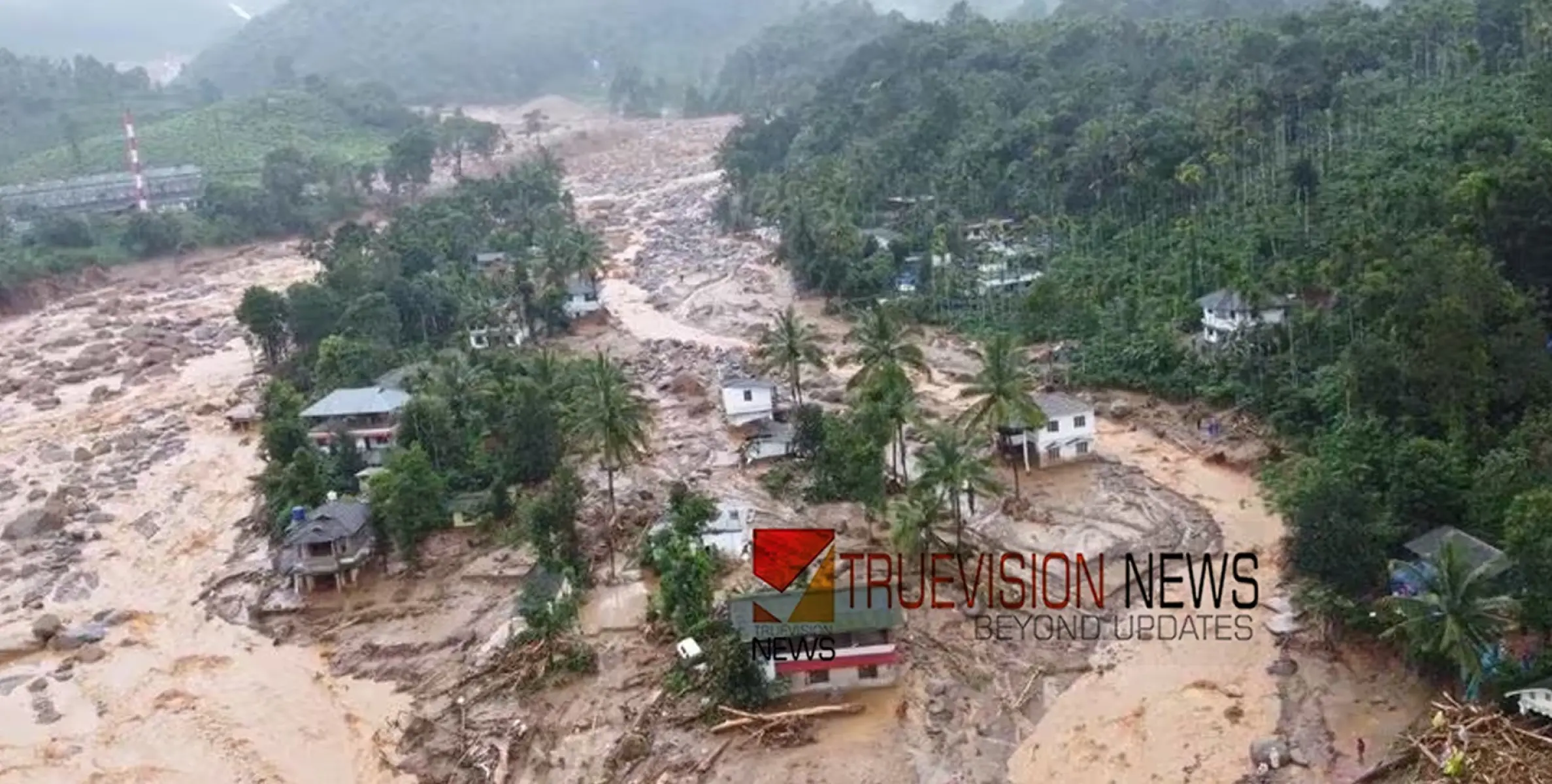 #wayanadlandslides |  'അമ്മയുടെ മൃതദേഹം കണ്ടെത്തി, കൂടെയുള്ളവർ കുടുങ്ങി കിടക്കുകയാണ്'; സഹായം അഭ്യർത്ഥിച്ച് അതിഥിതൊഴിലാളി