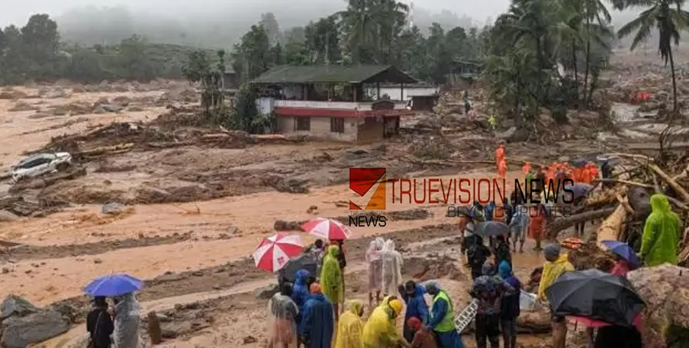 #wayanadlandslides | '15 പേരെ ജീവിതത്തിലേക്ക് കൈപിടിച്ചു കയറ്റി'; മകനെ കാത്ത് ശരത് ബാബുവിന്റെ കുടുംബം