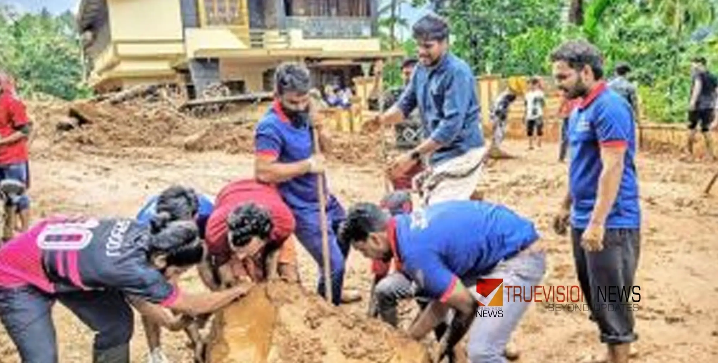 #vilangadlandslide | നാടൊരുമിച്ചു;  വിലങ്ങാട് മലയോരം അതിജീവനത്തിന്റെ പാതയിലൂടെ തിരിച്ചുവരുന്നു