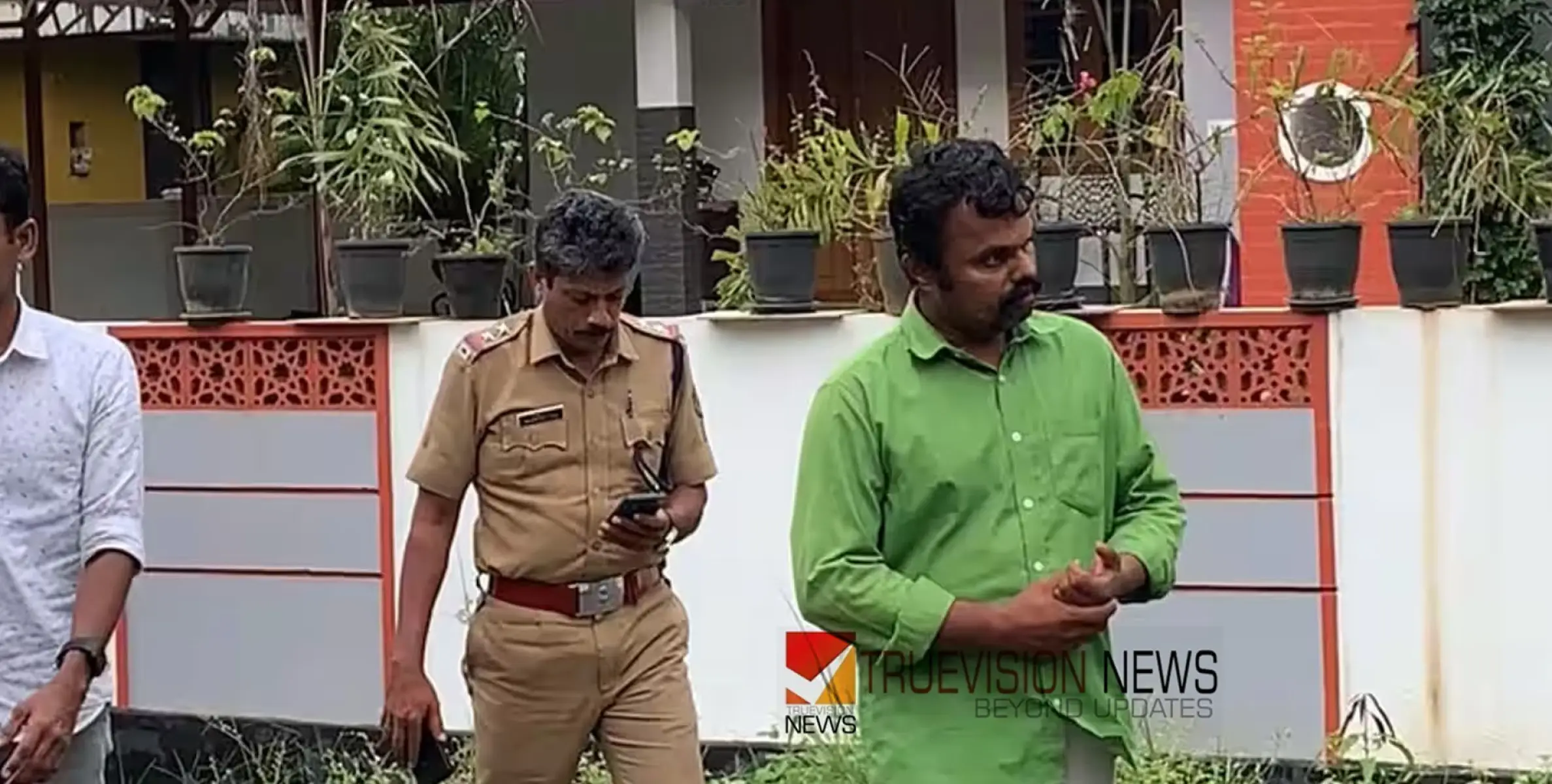 #arrest |  വീടുകൾ കുത്തിത്തുറന്ന് കവര്‍ച്ച, ശേഷം മുങ്ങി നടക്കും, ഒടുവിൽ വലയിലായത് പെൺ സുഹൃത്തിനെ കാണാൻ എത്തിയപ്പോൾ