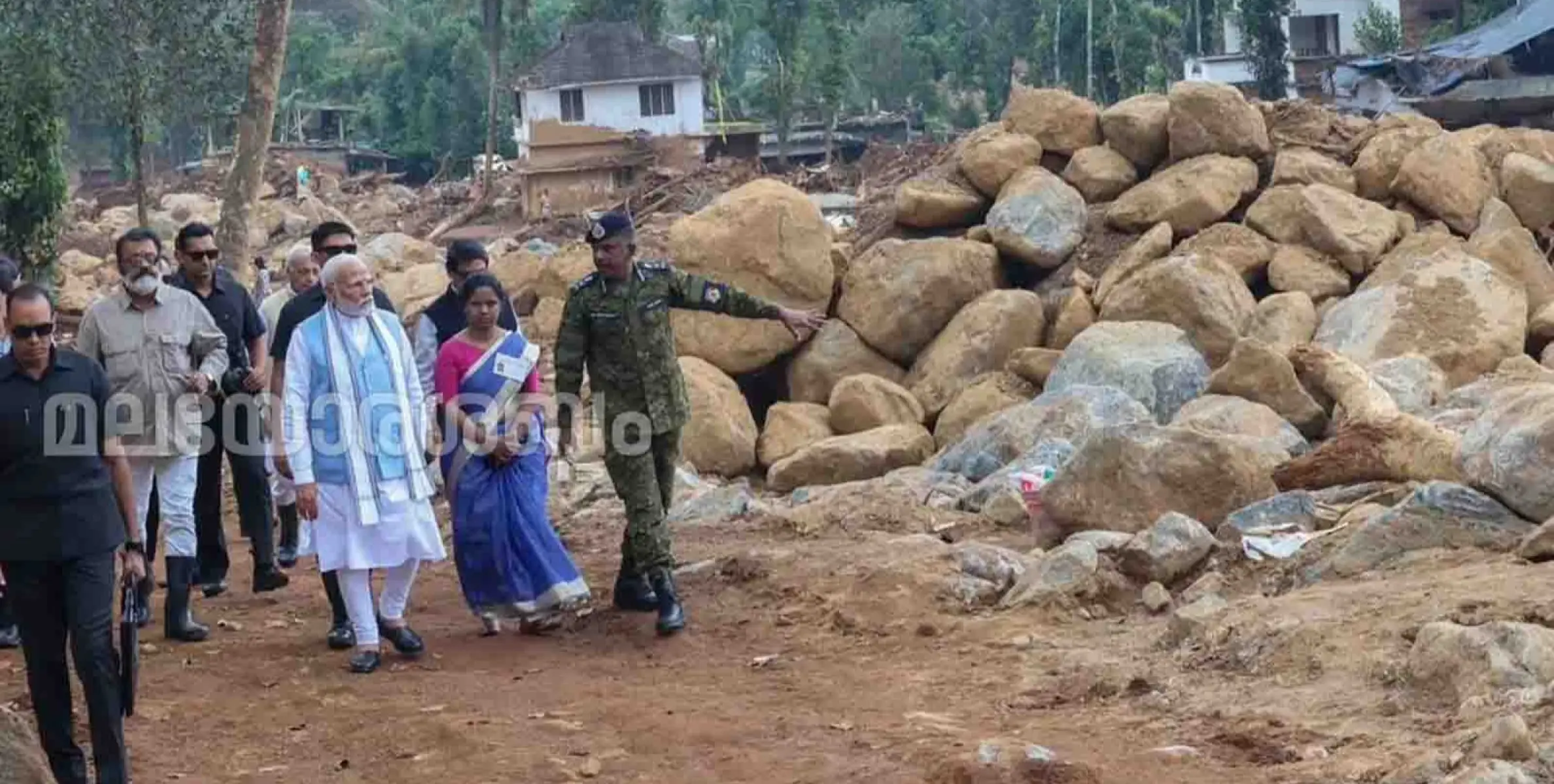 മുണ്ടക്കൈ ദുരന്തത്തിൽ ഇന്ന് കണ്ടെത്തിയത് 4 മൃതദേഹങ്ങൾ: 427 പേർ മരിച്ചതായി ഔദ്യോ​ഗിക സ്ഥിരീകരണം