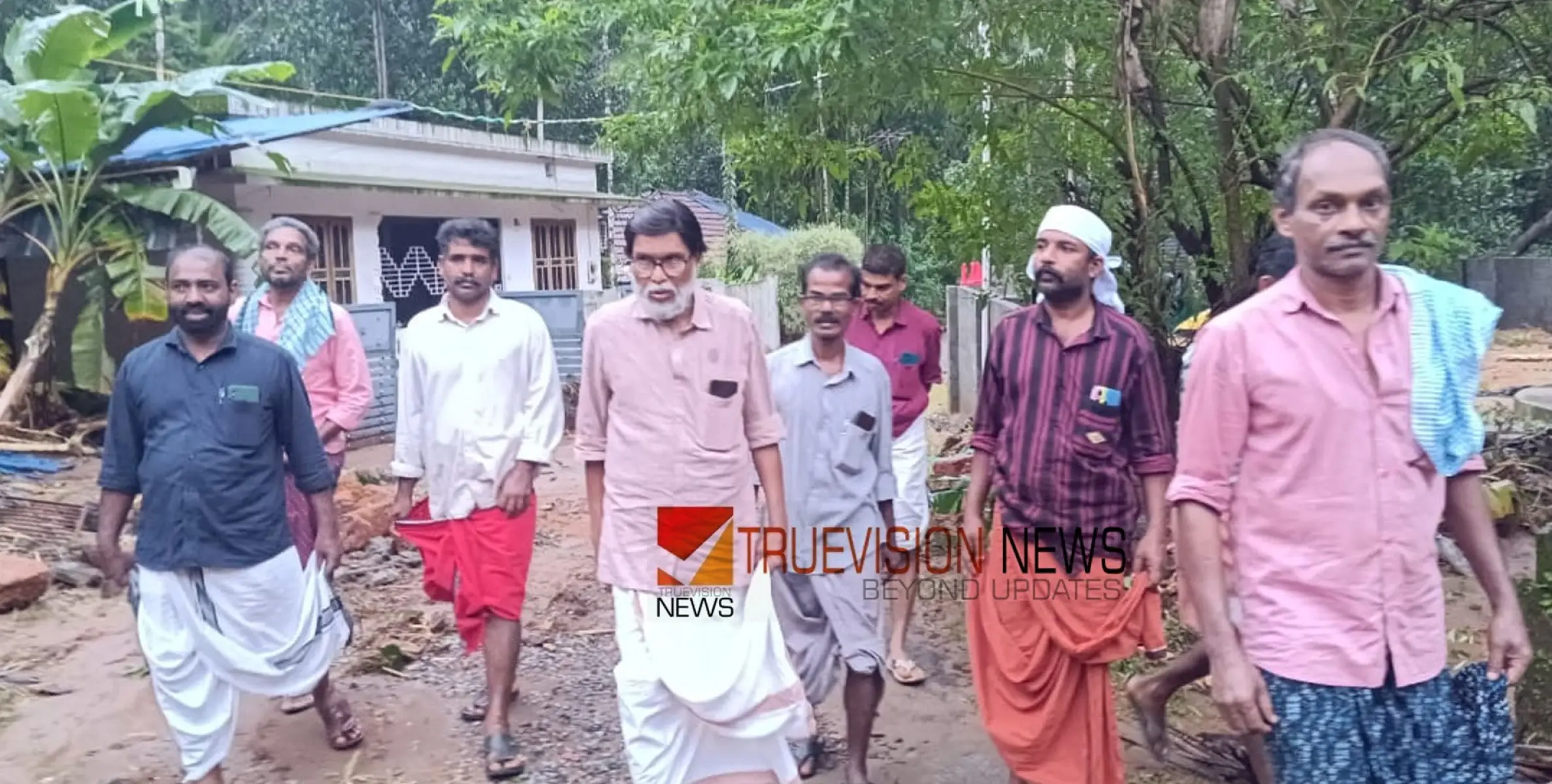 #vilangadlandslide | എംഎൽഎ കളക്ടറെ വിളിച്ചു; വിലങ്ങാട് ഇന്നെത്തിയത് ജില്ലാതല സംഘം, വിദഗ്ധർ പിന്നീട് എത്തും