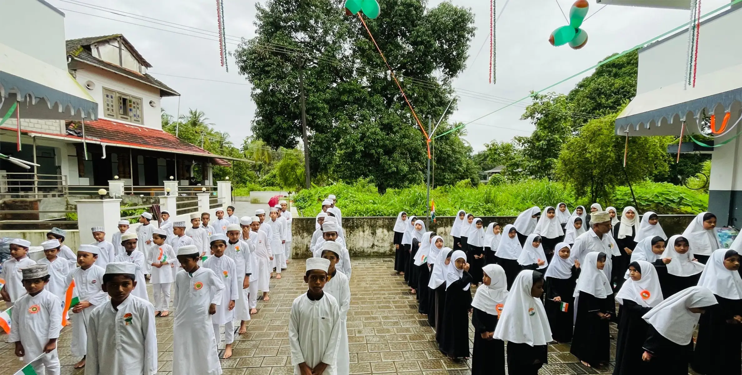 പട്ടുവം കടവ് മദ്രസത്തുൽ ഫലാഹിൽ സ്വാതന്ത്ര്യദിനാഘോഷം സംഘടിപ്പിച്ചു