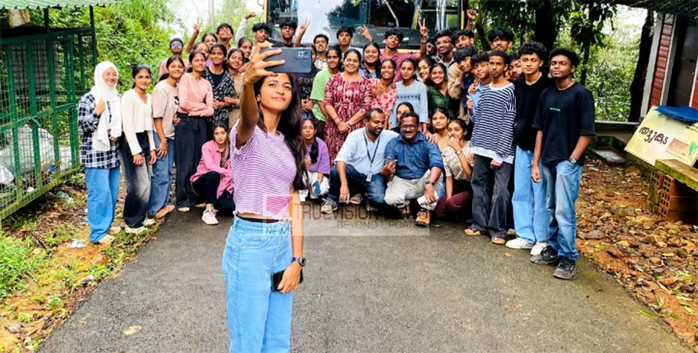 സ്കൂൾ കോളേജ് വിദ്യാർത്ഥികൾക്ക് സ്പെഷ്യൽ പാക്കേജ് ഒരുക്കി കണ്ണൂർ കെ എസ് ആർ ടി സി