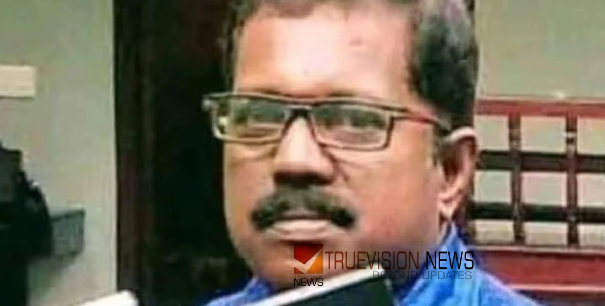 #accident | വീട്ടിലേക്ക് പോകുന്നതിനിടെ അപകടം, ടാങ്കർ ലോറിയും ബൈക്കും കൂട്ടിയിടിച്ച് വീഡിയോഗ്രഫർ മരിച്ചു