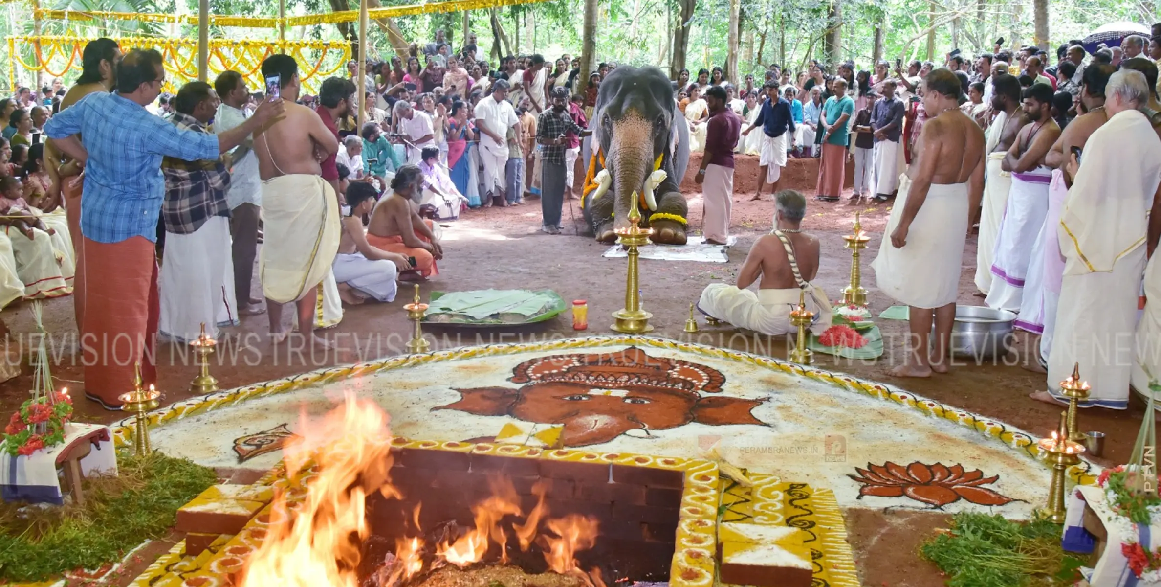 മുതുവണ്ണാച്ച ചിറക്കര നരസിംഹ മൂര്‍ത്തി ക്ഷേത്രത്തില്‍ പ്രത്യക്ഷ മഹാഗണപതി ഹോമം നടത്തി 