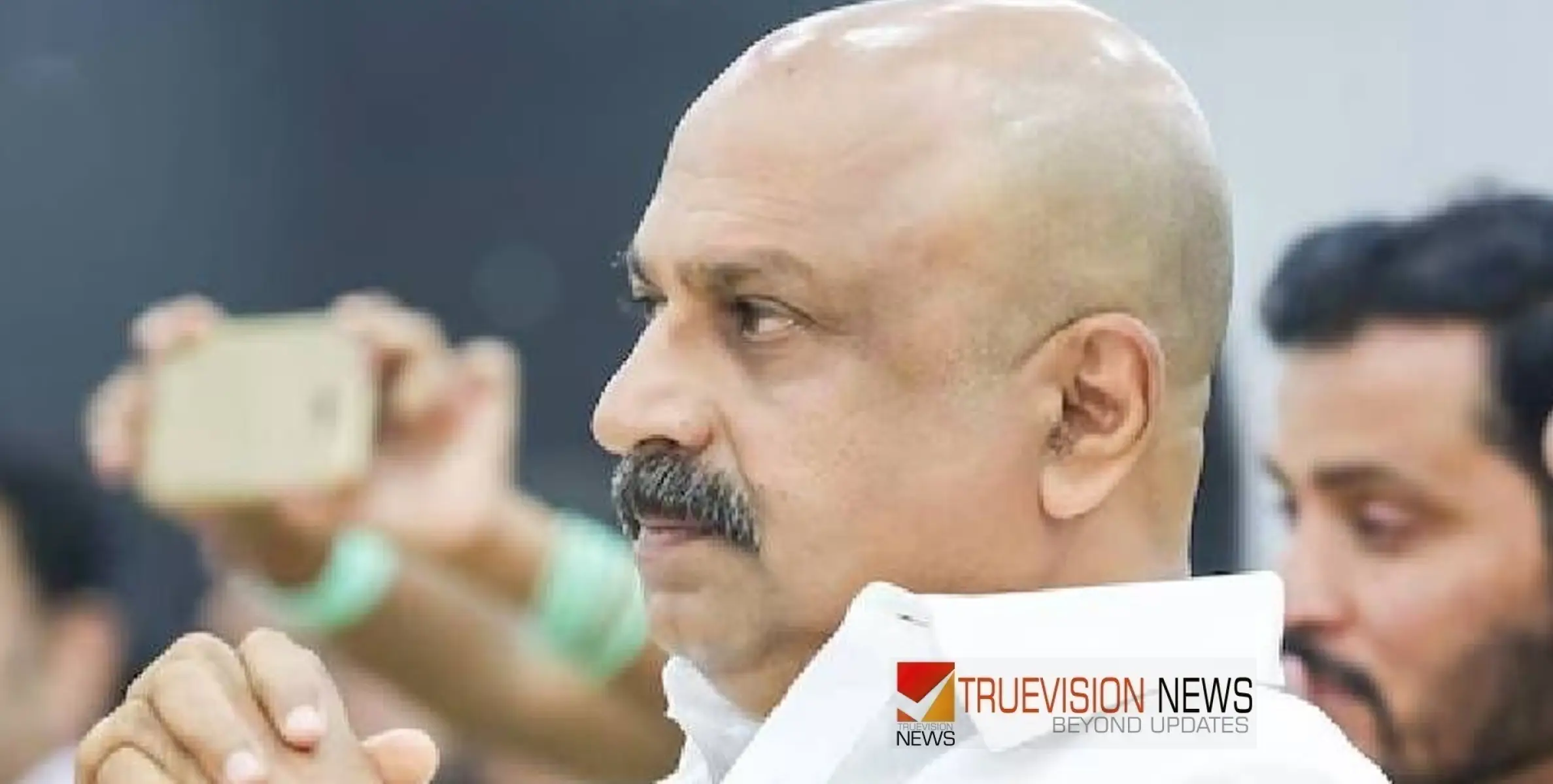 #Siddique | സുപ്രീംകോടതിയെ സമീപിക്കാന്‍ സിദ്ദിഖ്; ഉത്തരവിന്റെ പകര്‍പ്പ് ലഭിച്ച ശേഷം അപ്പീല്‍ ഫയല്‍ ചെയ്യുമെന്ന് അഭിഭാഷകര്‍ 