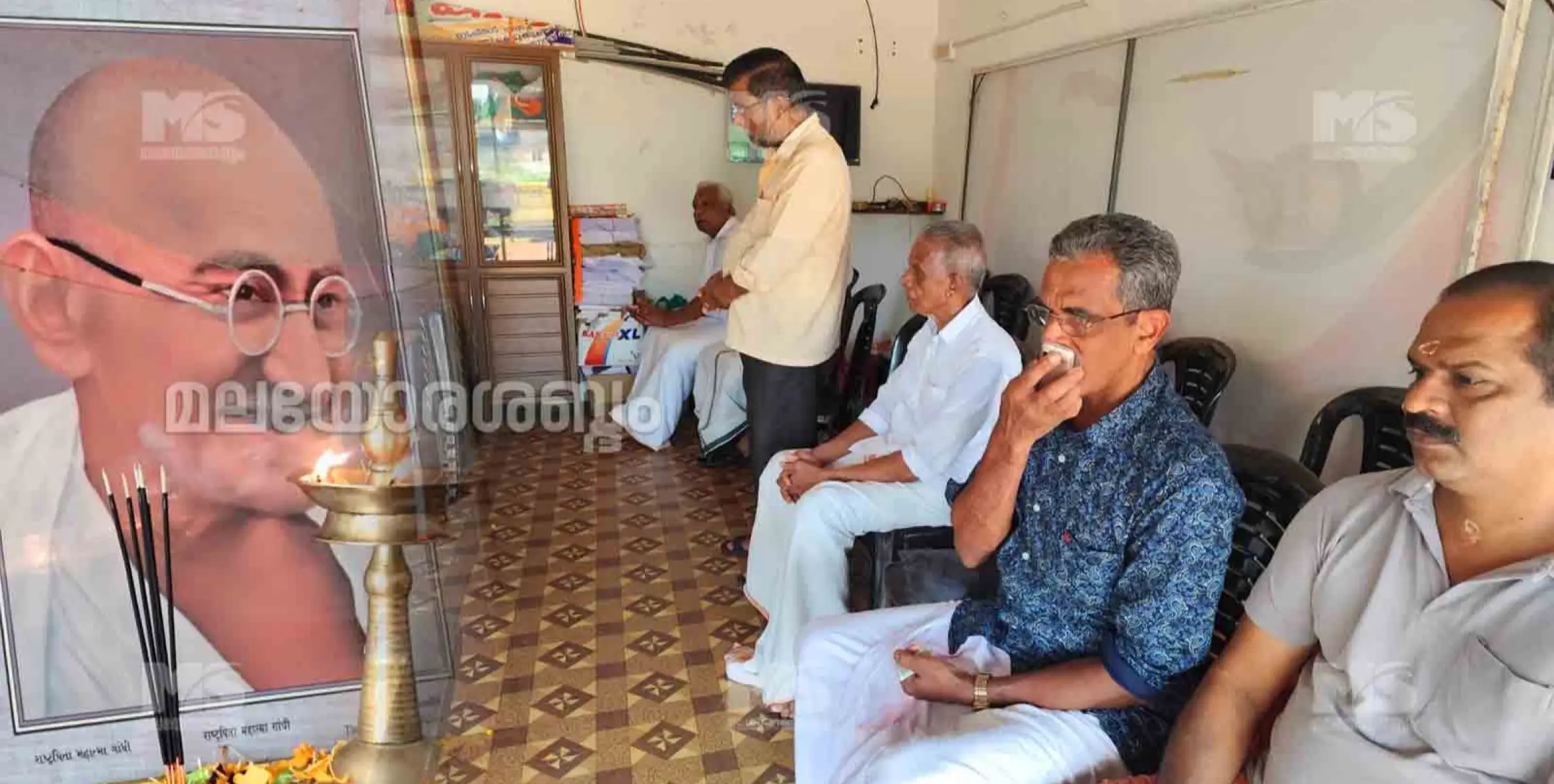 മണത്തണ ബൂത്ത് കോൺഗ്രസ് കമ്മറ്റി മഹാത്മജി അനുസ്മരണ യോഗം സംഘടിപ്പിച്ചു