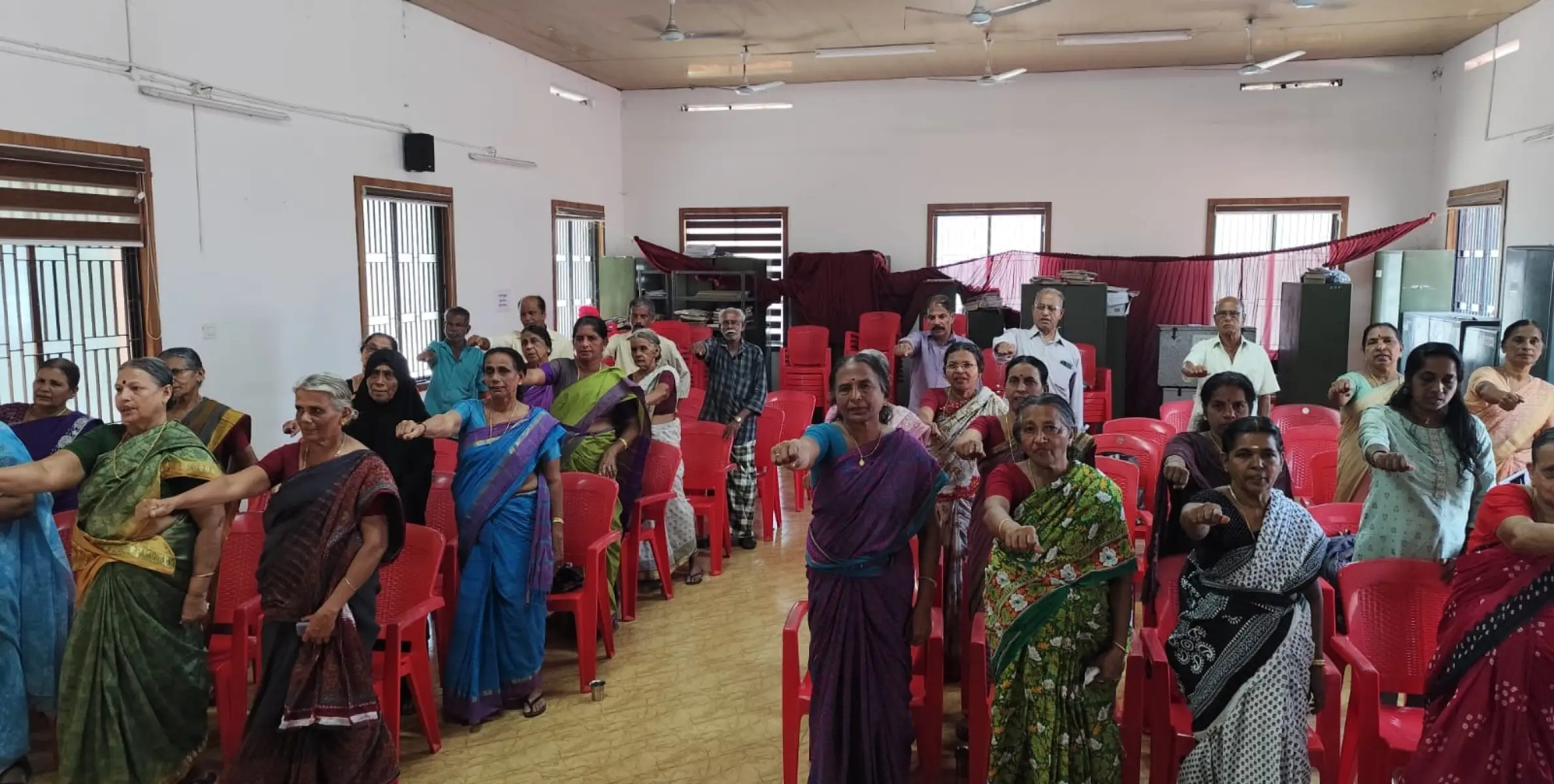 ഏഴോം ഗ്രാമ പഞ്ചായത്ത് ടി പി സ്മാരക റഫറൻസ് ലൈബ്രറി നേതൃത്വത്തിൽ ലോക വയോജന ദിനം ആചരിച്ചു