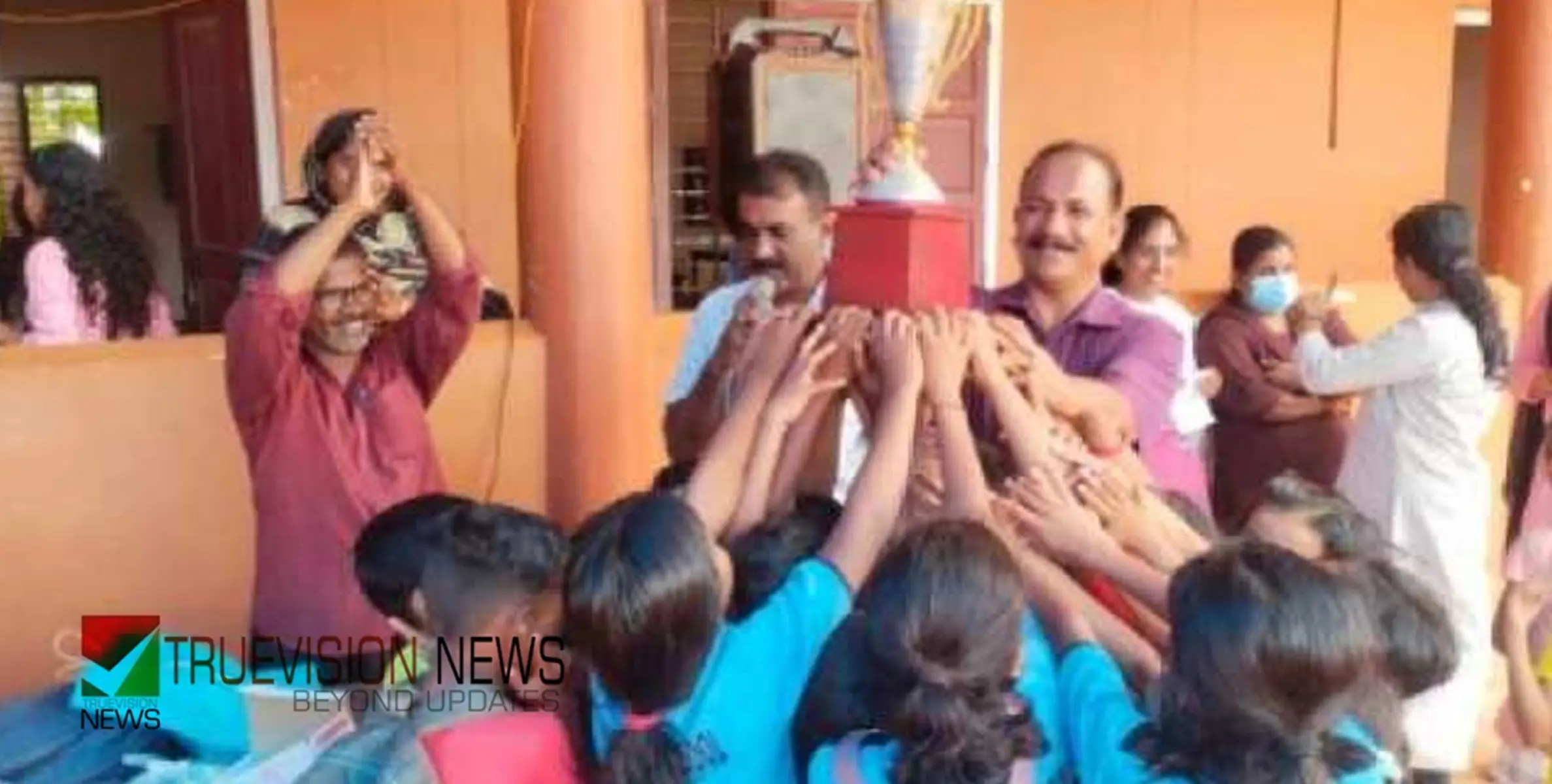 #Sports  | എടച്ചേരി പഞ്ചായത്ത് കോംപ്ലക്സ് കായിക മേളയിൽ കച്ചേരി യുപി സ്കൂൾ ഒന്നാം സ്ഥാനം നേടി