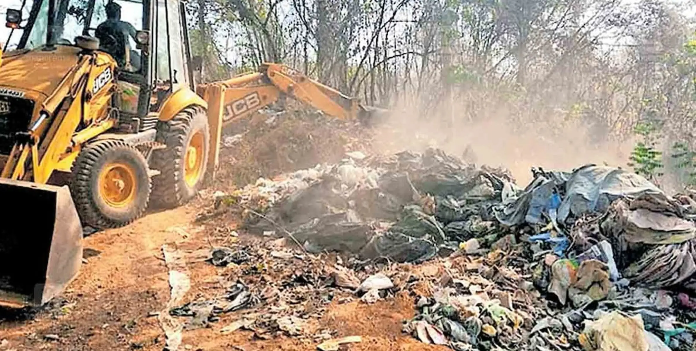 #waste | പിറവത്ത് മാലിന്യം നടുറോഡിൽ; പൊറുതിമുട്ടി നാട്ടുകാർ 