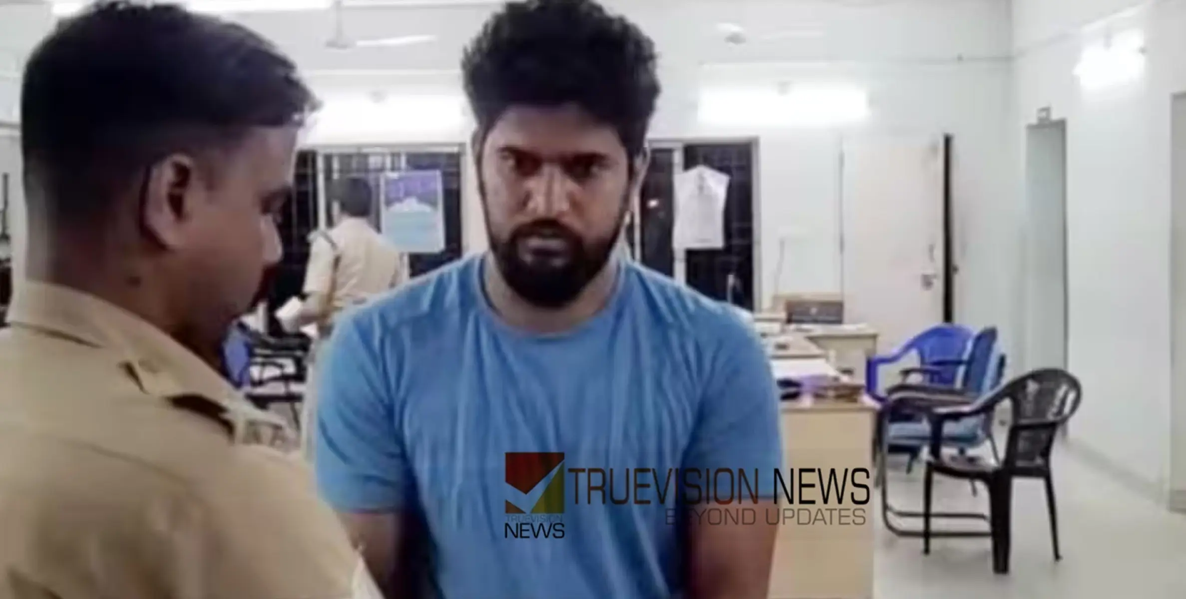 #arrest | പ്രണയം നടിച്ച് യുവതിയെ ഹോട്ടൽ മുറിയിലെത്തി പീഡിപ്പിച്ചു; യുവാവ് പിടിയിൽ