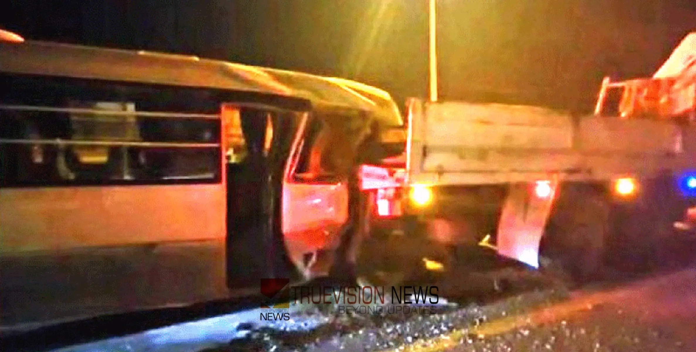 #accident | കു​വൈത്തിൽ ബ​സും ട്ര​ക്കും കൂ​ട്ടി​യി​ടി​ച്ച് അപകടം; ഒ​രാ​ൾ മ​രി​ച്ചു