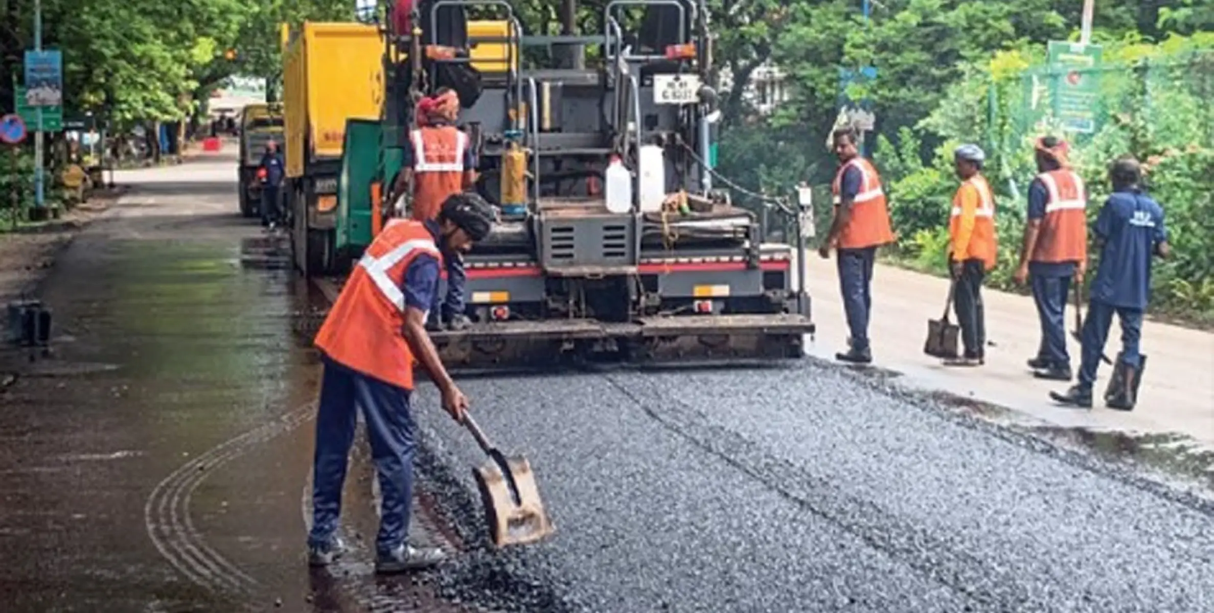 #bridge | അലക്‌സാണ്ടർ പറമ്പിത്തറ പാലം  നാളെ തുറക്കും