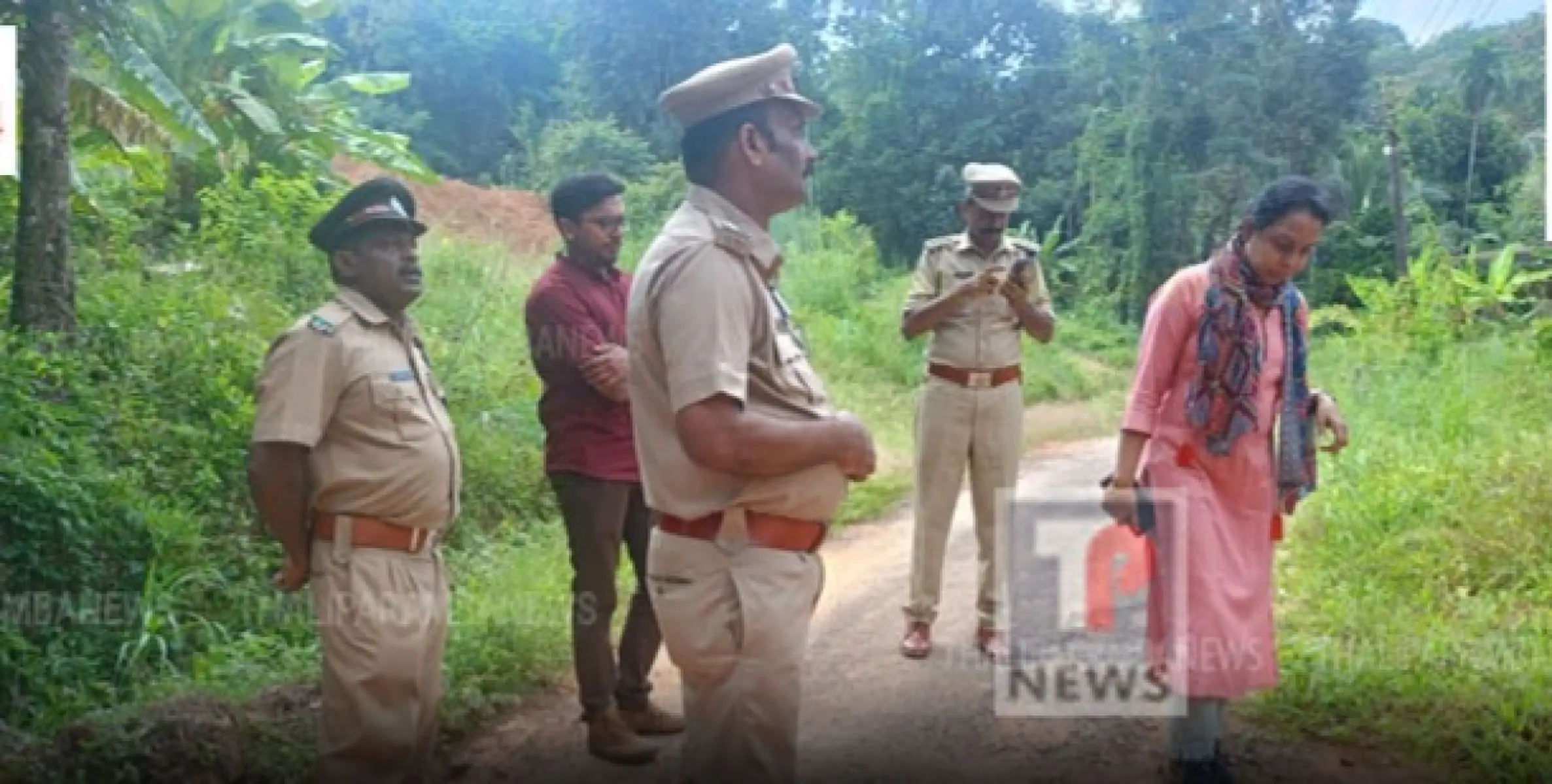 കണികുന്ന് പ്രദേശത്ത് വനംവകുപ്പ് ഉത്തരമേഖല മേധാവിയും ജില്ലാ വനംവകുപ്പ് മേധാവിയും സന്ദർശനം നടത്തി