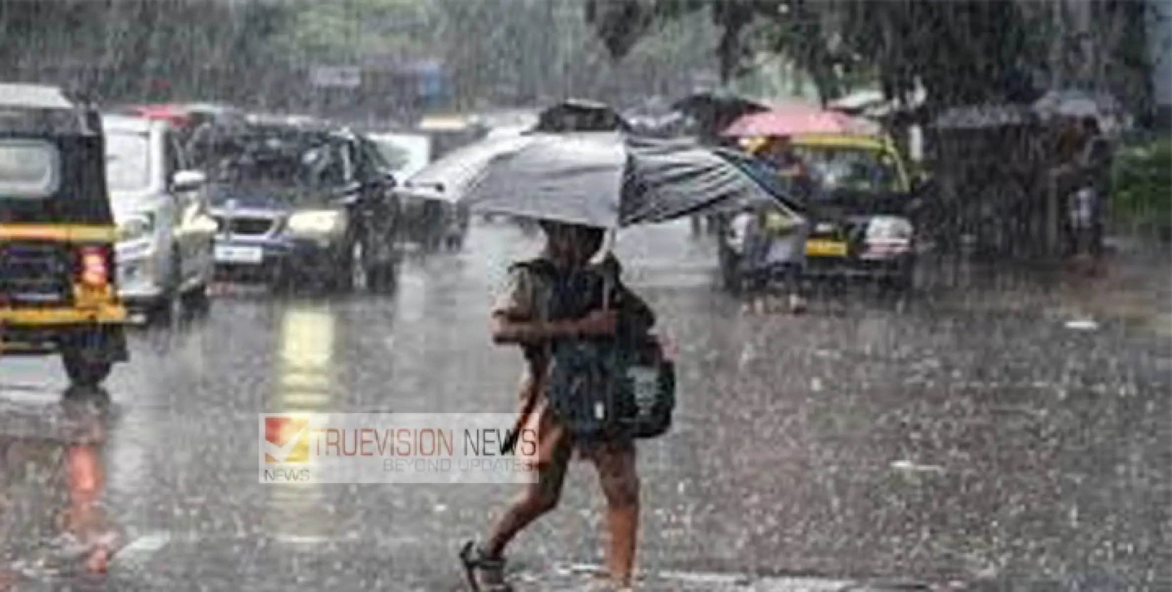 സംസ്ഥാനത്ത് ഇടിമിന്നലോട് കൂടിയ ഒറ്റപ്പെട്ട മഴയ്ക്ക് സാധ്യത; മത്സ്യബന്ധനത്തിന് തടസമില്ല